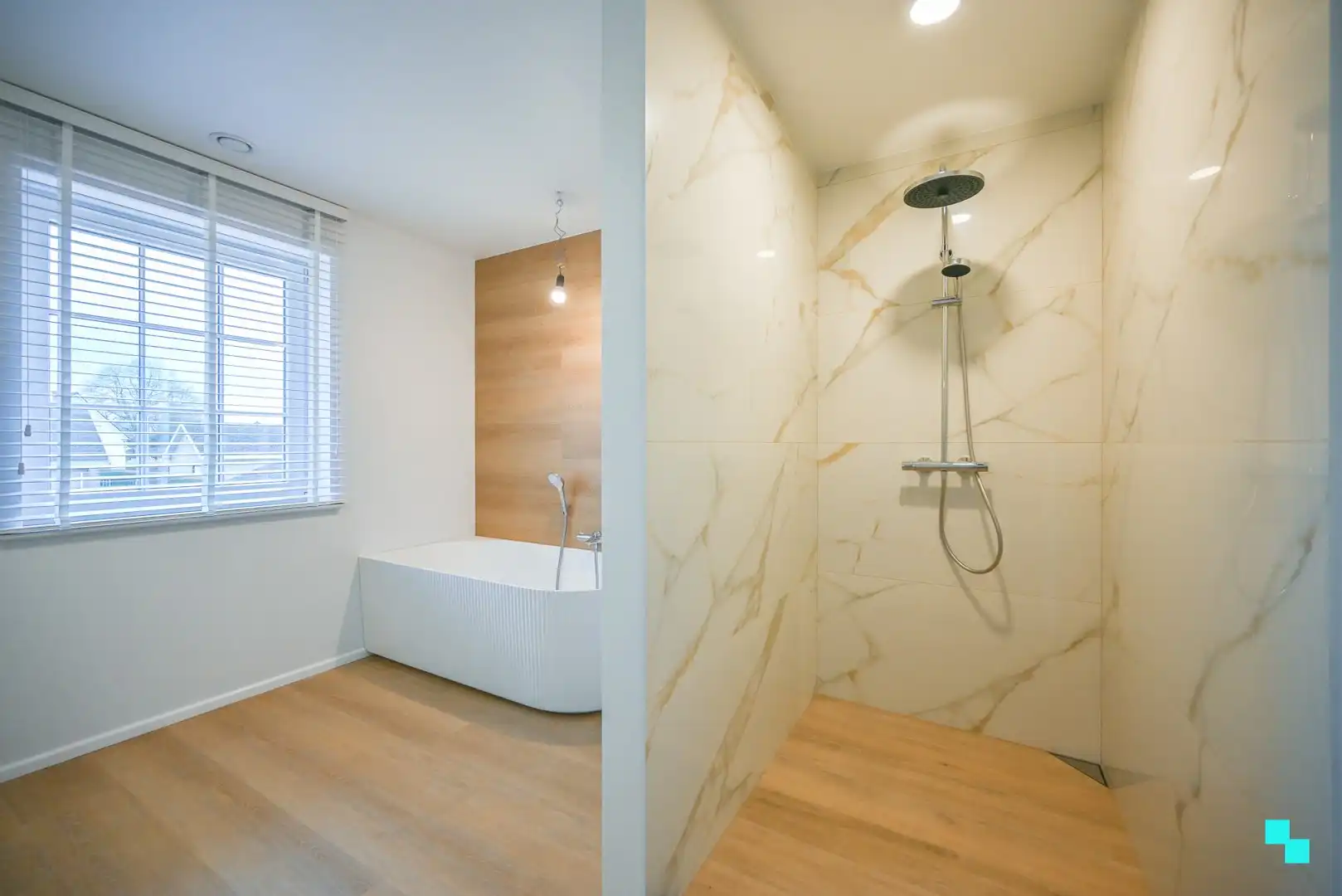 Unieke high-end woning in rustige buurt in Waregem foto 15