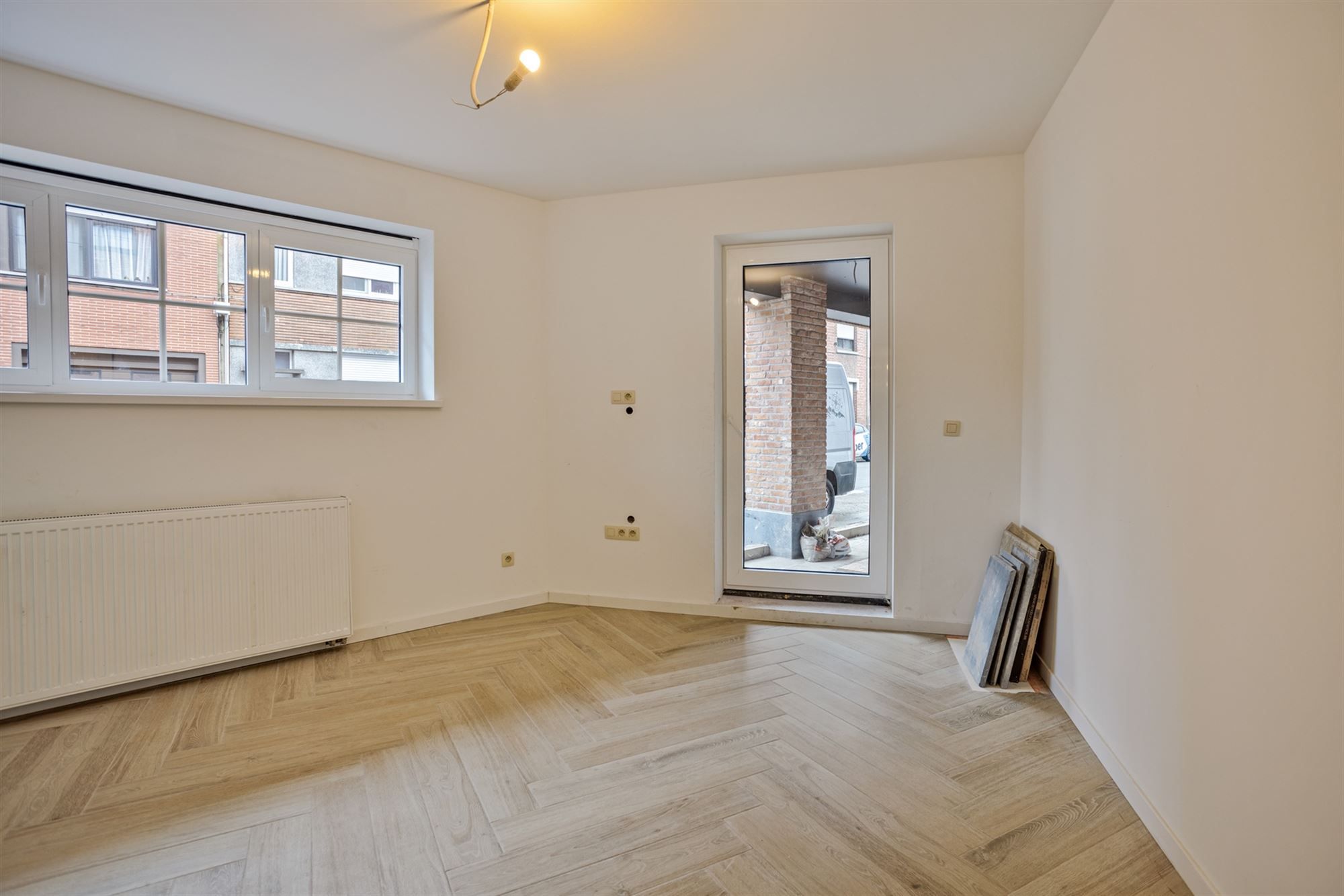 Instapklaar gelijkvloers appartement met 2 slaapkamers. foto 12