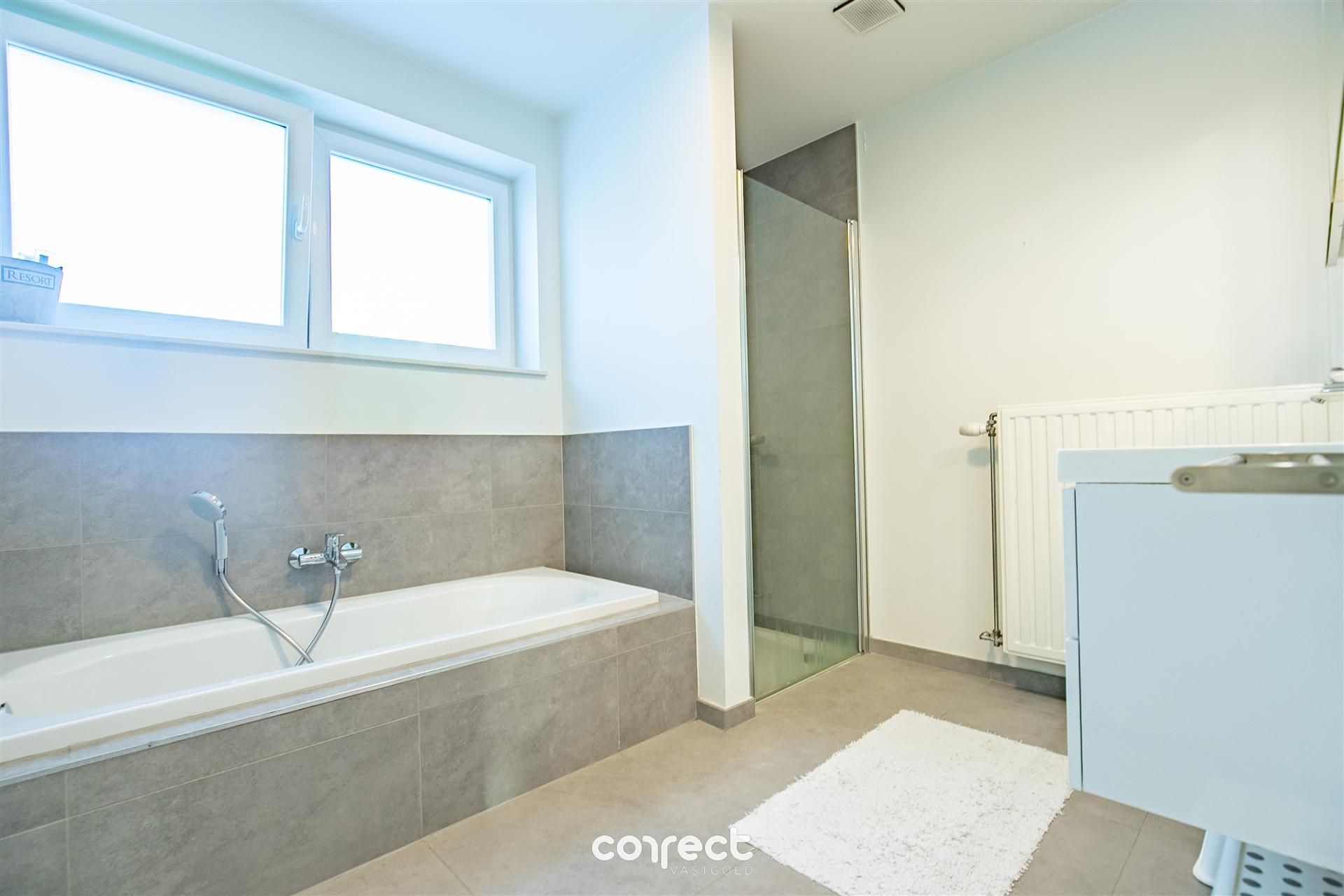 Energiezuinige halfopen bebouwing foto 9