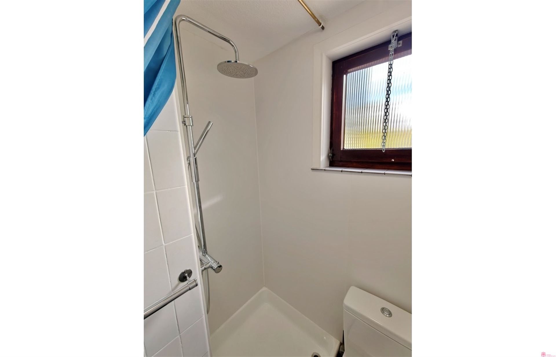 Dakappartement met heel aangenaam terras foto 10