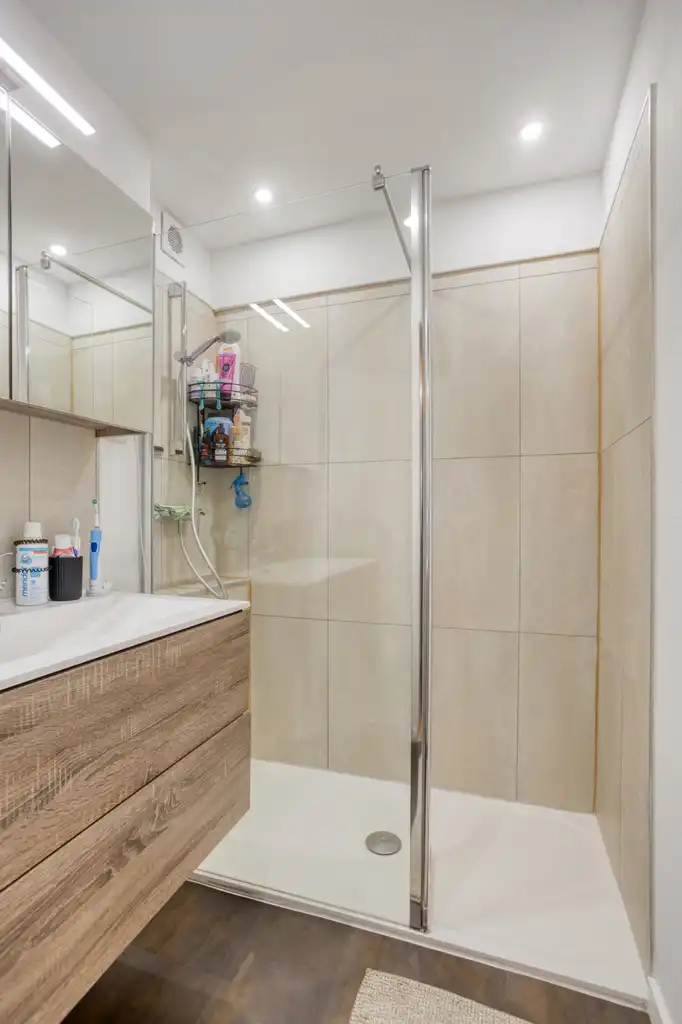 Instapklaar 2 slaapkamer appartement met prachtig uitzicht  foto 12