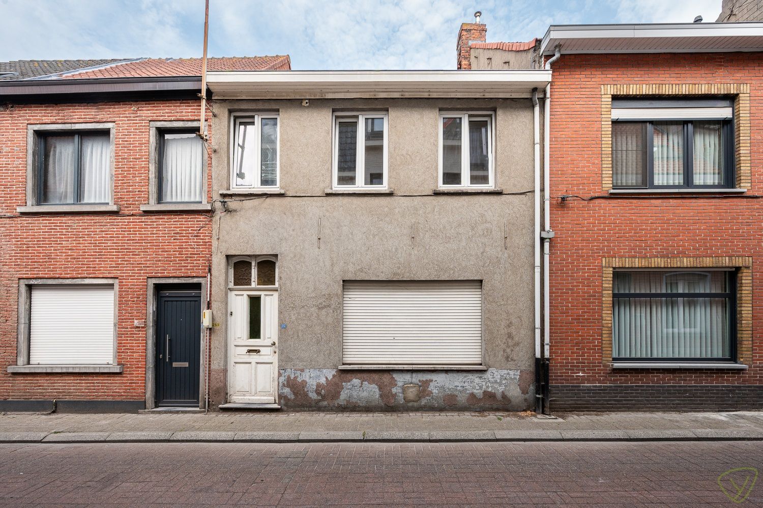 Op te frissen woning met verrassend ruime stadstuin in hartje Eeklo foto 19