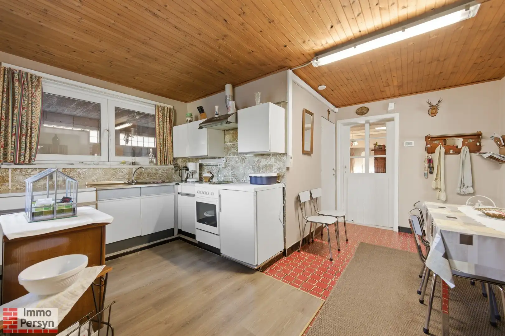 Te renoveren, zeer ruime open bebouwing te Herselt foto 14