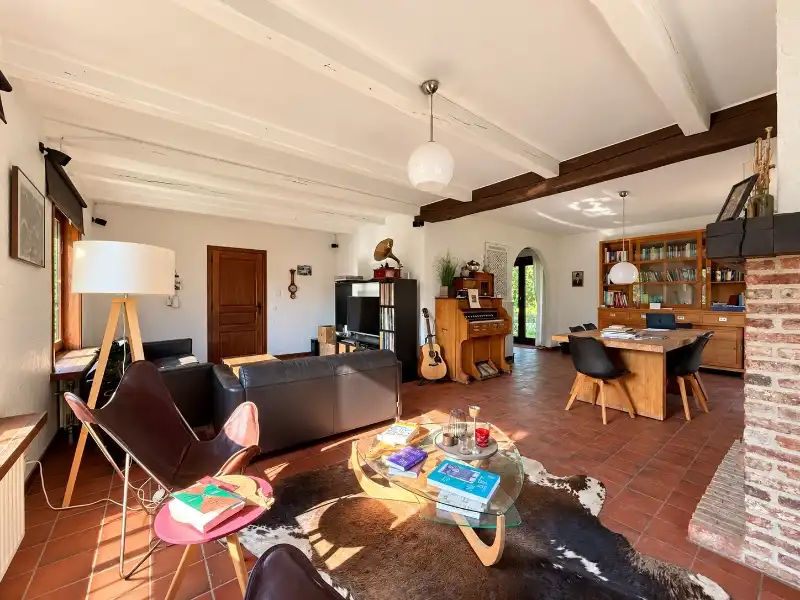 Rustig gelegen open bebouwing met 4 slaapkamers en zonnige tuin foto 6