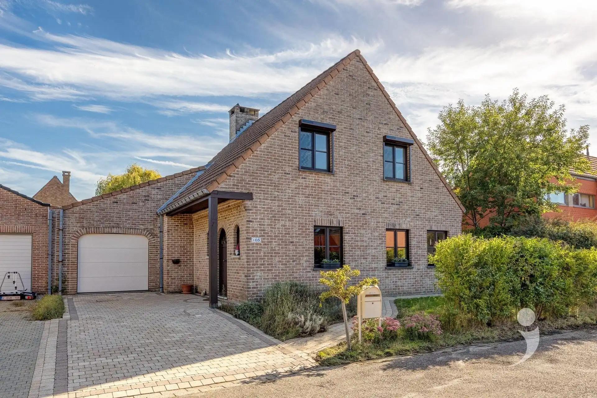 Charmante & gerenoveerde familiewoning in een doodlopende straat foto 4