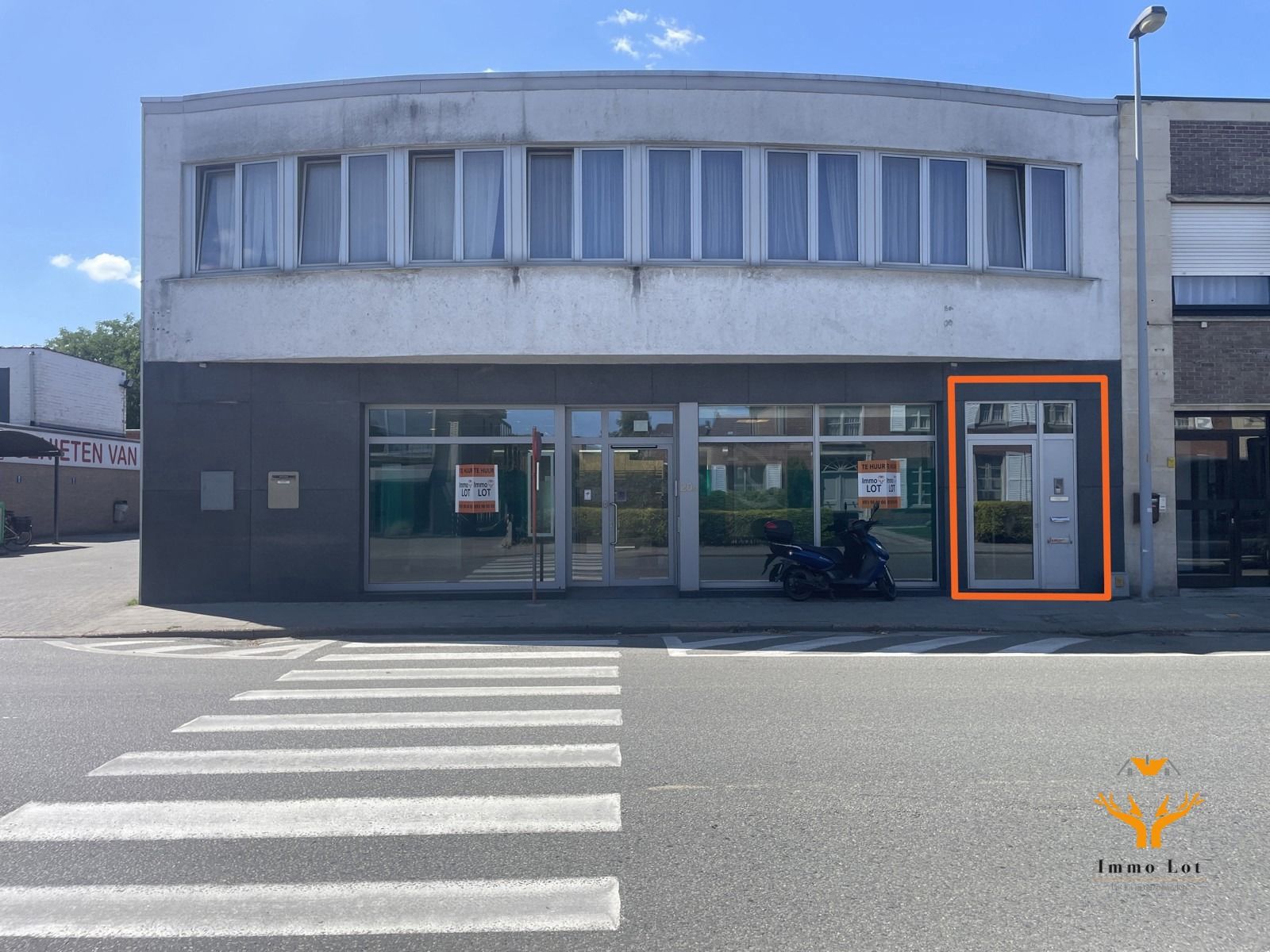 ()=>{if(producerUpdateValueVersion(node),producerAccessed(node),node.value===ERRORED)throw node.error;return node.value} Emiel Hertecantlaan 20A/3 - 9290 Berlare
