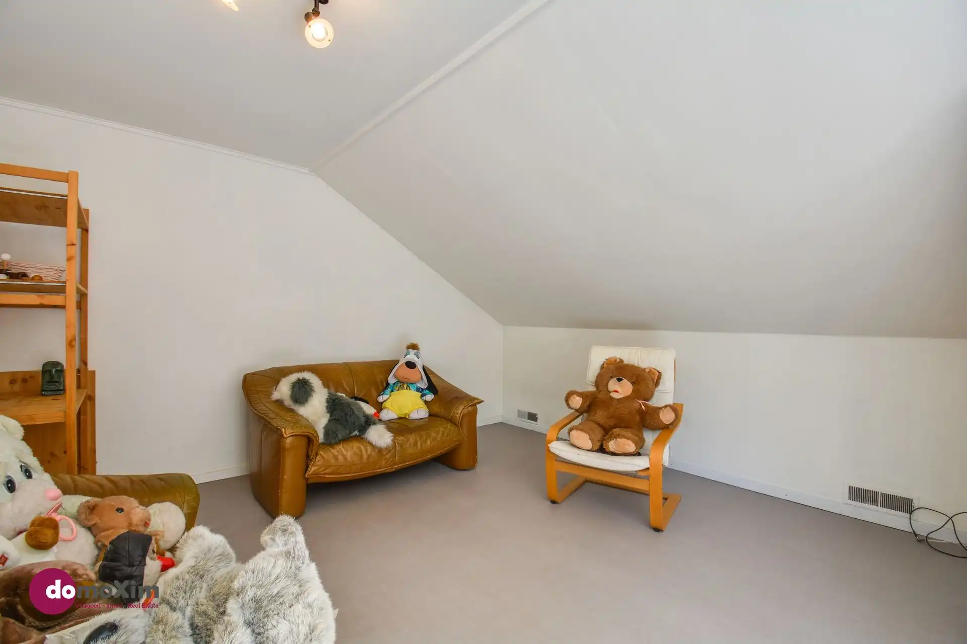 Unieke en ruime woning met veel mogelijkheden in de Zevenbunderwijk in Schiplaken foto 18