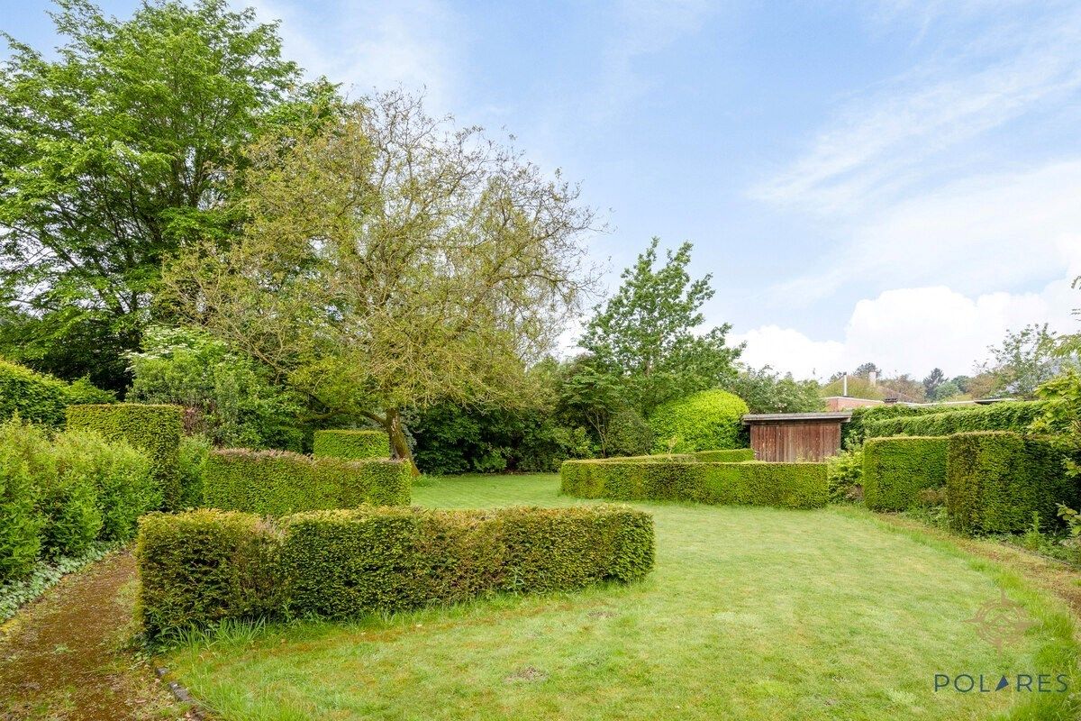 Rustig gelegen villa met aangelegde tuin foto 41