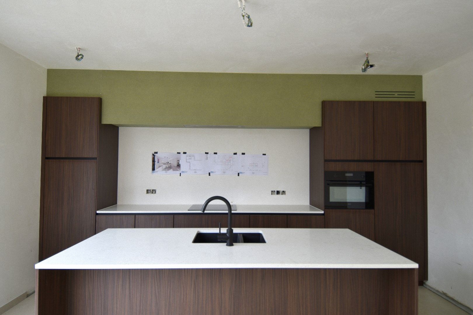 Nieuwbouwwoning met 3 slaapkamers vlakbij centrum Meulebeke foto 7