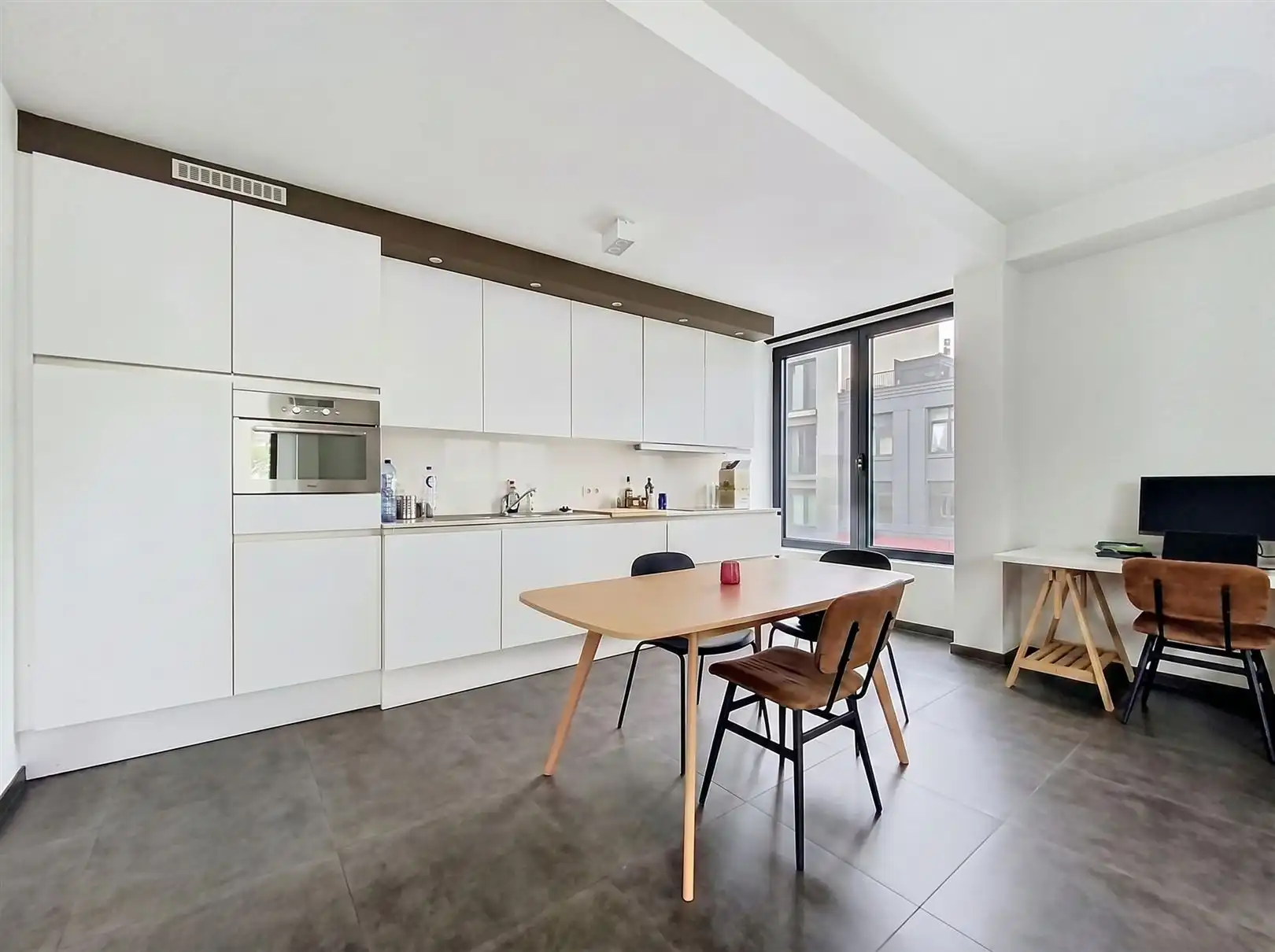 Appartement met lift gelegen aan het Eilandje foto 4