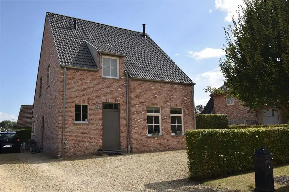 TE KOOP in LOTENHULLE Lomolenstraat 49 foto {{pictureIndex}}