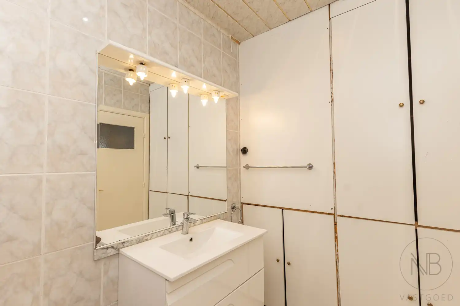 Drie slaapkamer appartement in het centrum van Genk foto 19