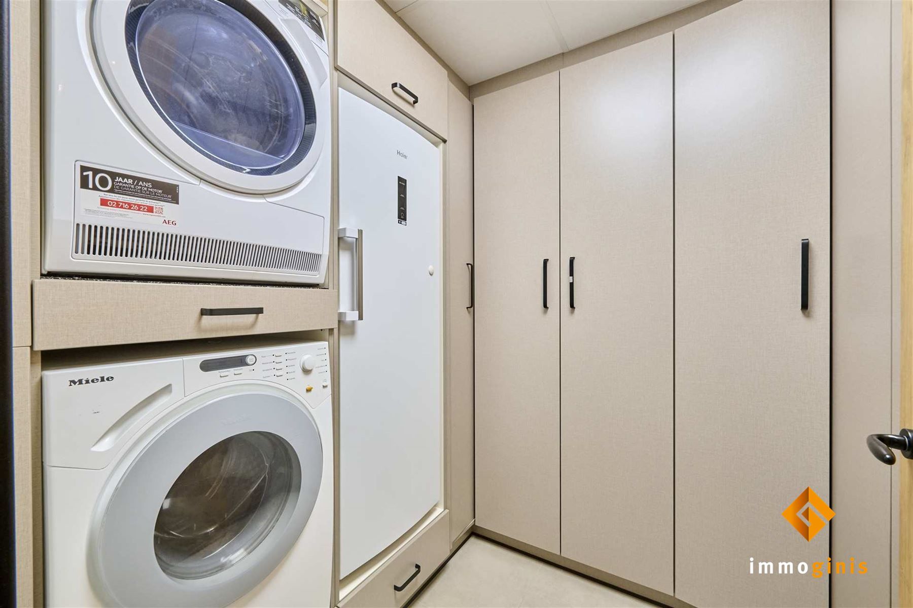 Luxueus 3-slaapkamerappartement met zéér ruim terras, gelegen op de 2e verdieping. foto 10