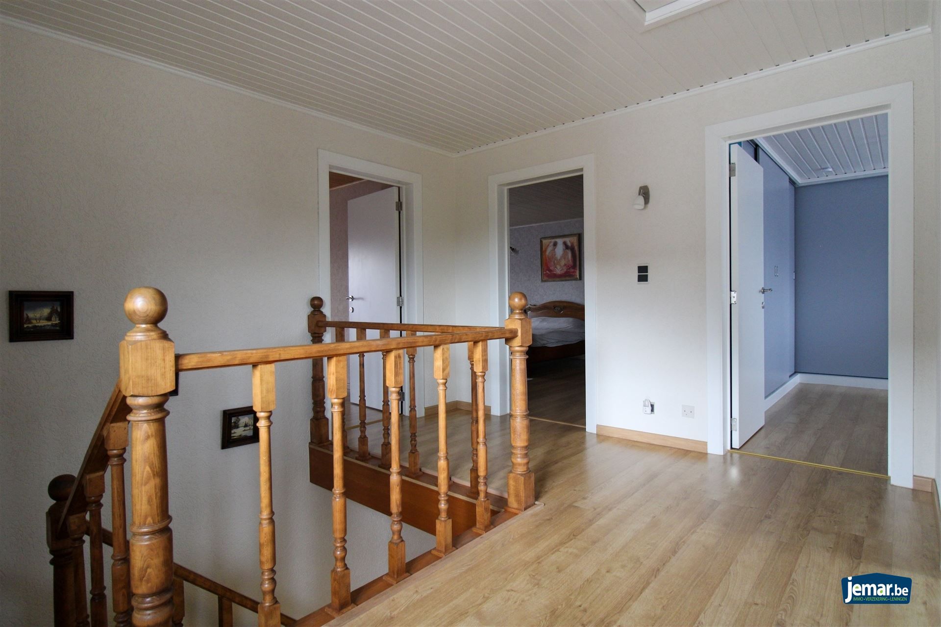 Instapklare en perfect onderhouden woning met 3 slaapkamers, 2 badkamers en een prachtige tuin van 6a74ca  in hartje Maasmechelen! foto 8