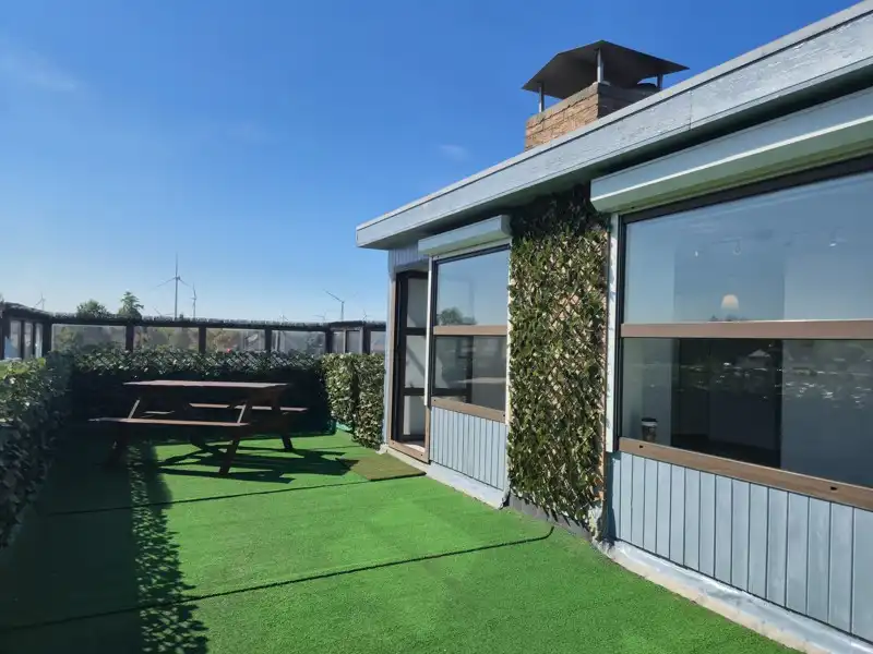 DAKAPPARTEMENT MET 1 SLAAPKAMER EN RUIM TERRAS TE HUUR IN WACHTEBEKE foto 13
