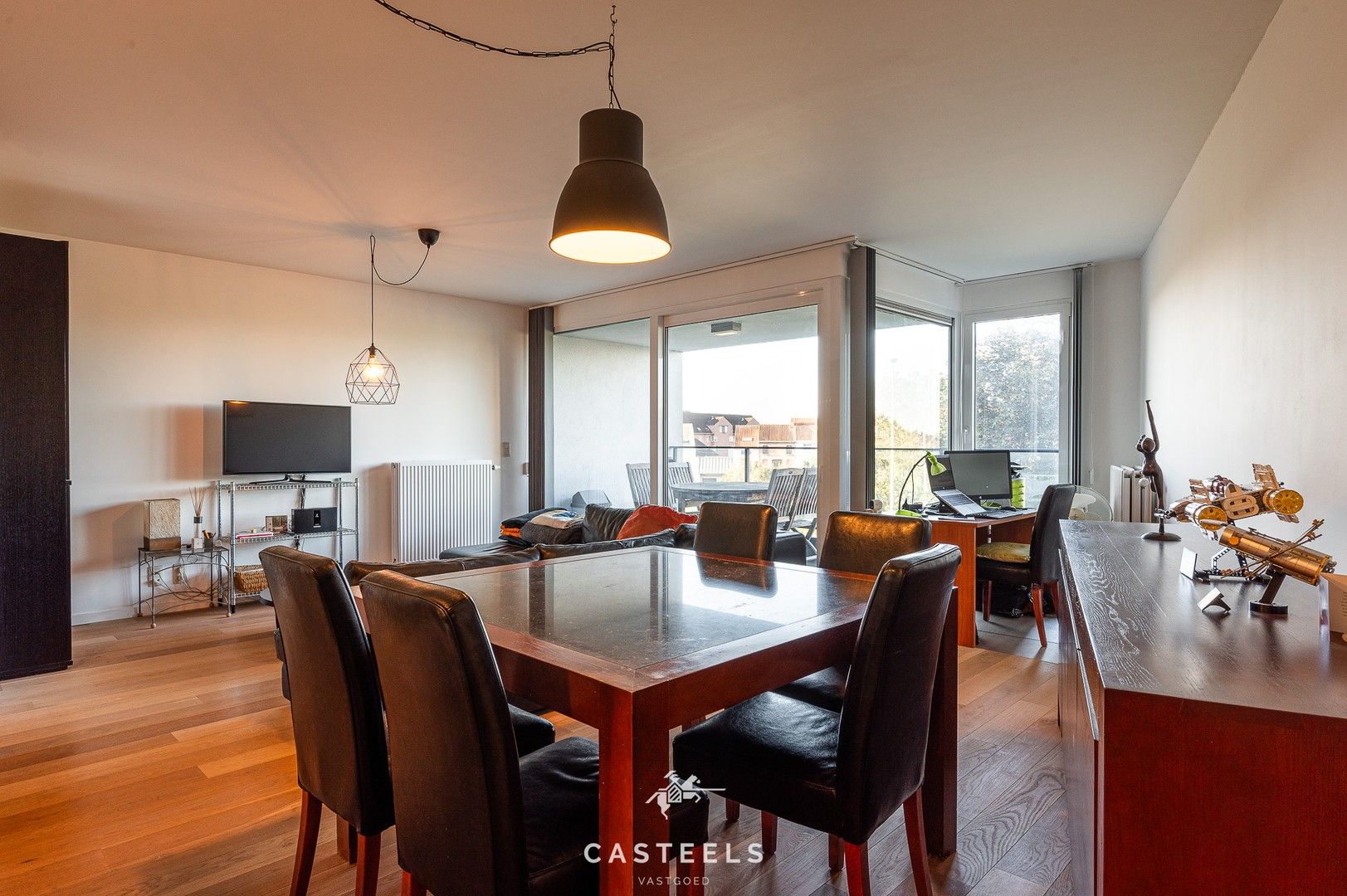 Modern appartement met prachtige uitzichten te koop foto 7