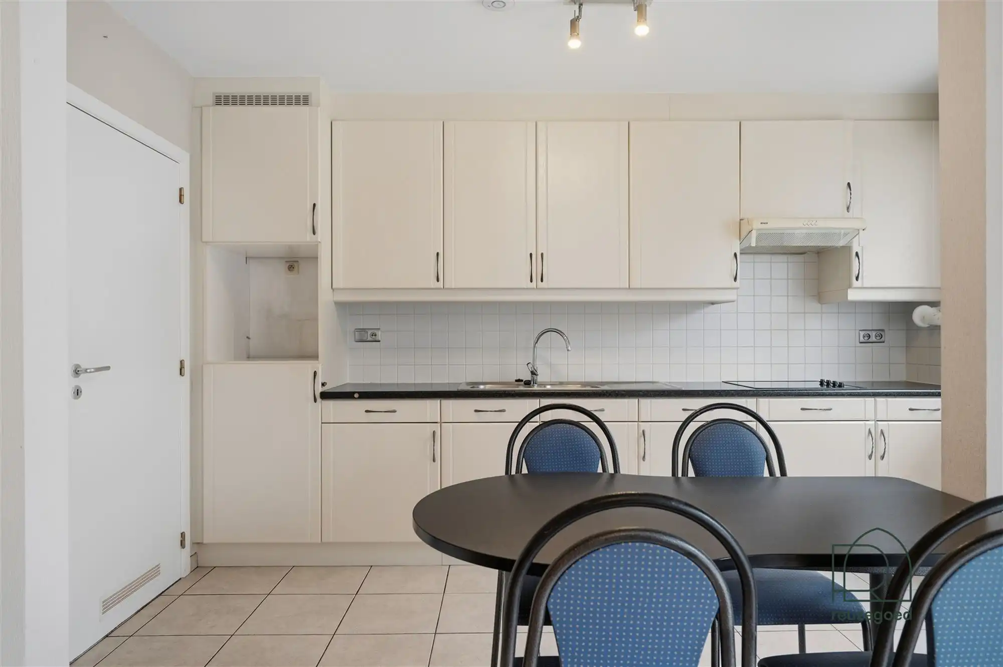 Licht en verzorgd appartement met 2 slaapkamers nabij de vernieuwde Huygebaertsite foto 11