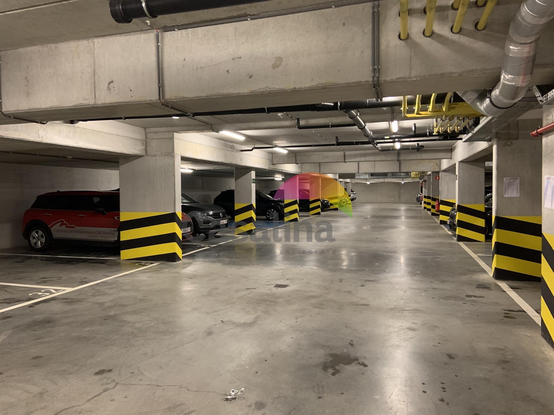 Parkeerplaats te huur Rue des Deux Maisons 31 - 1140 Evere