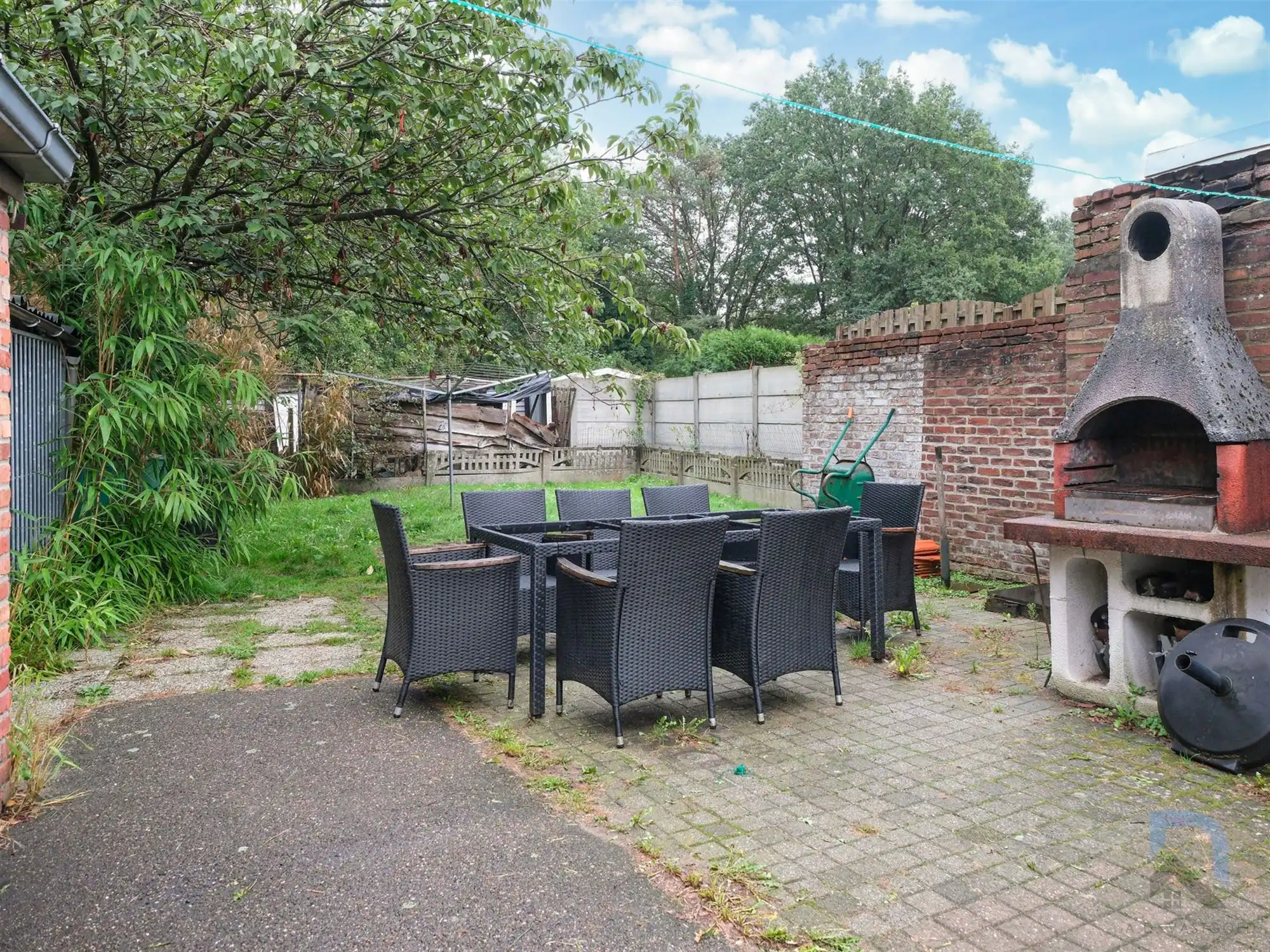 Vrijstaande woning met tuin foto 16