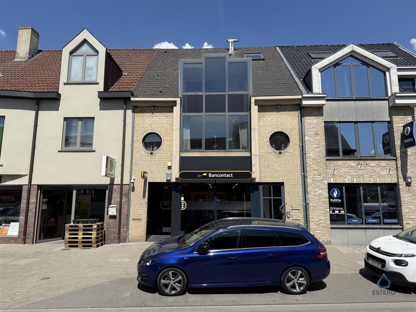 Appartement te centrum Sint-Lievens-Houtem foto {{pictureIndex}}