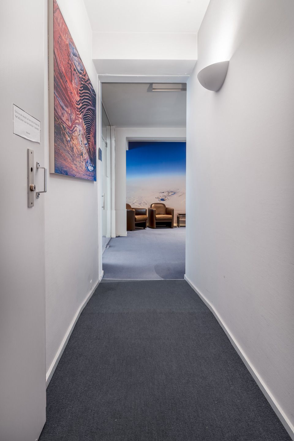 Commercieel handelspand (236m²) op centrale ligging foto 9