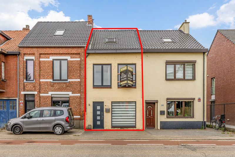 Huis te koop foto {{pictureIndex}}