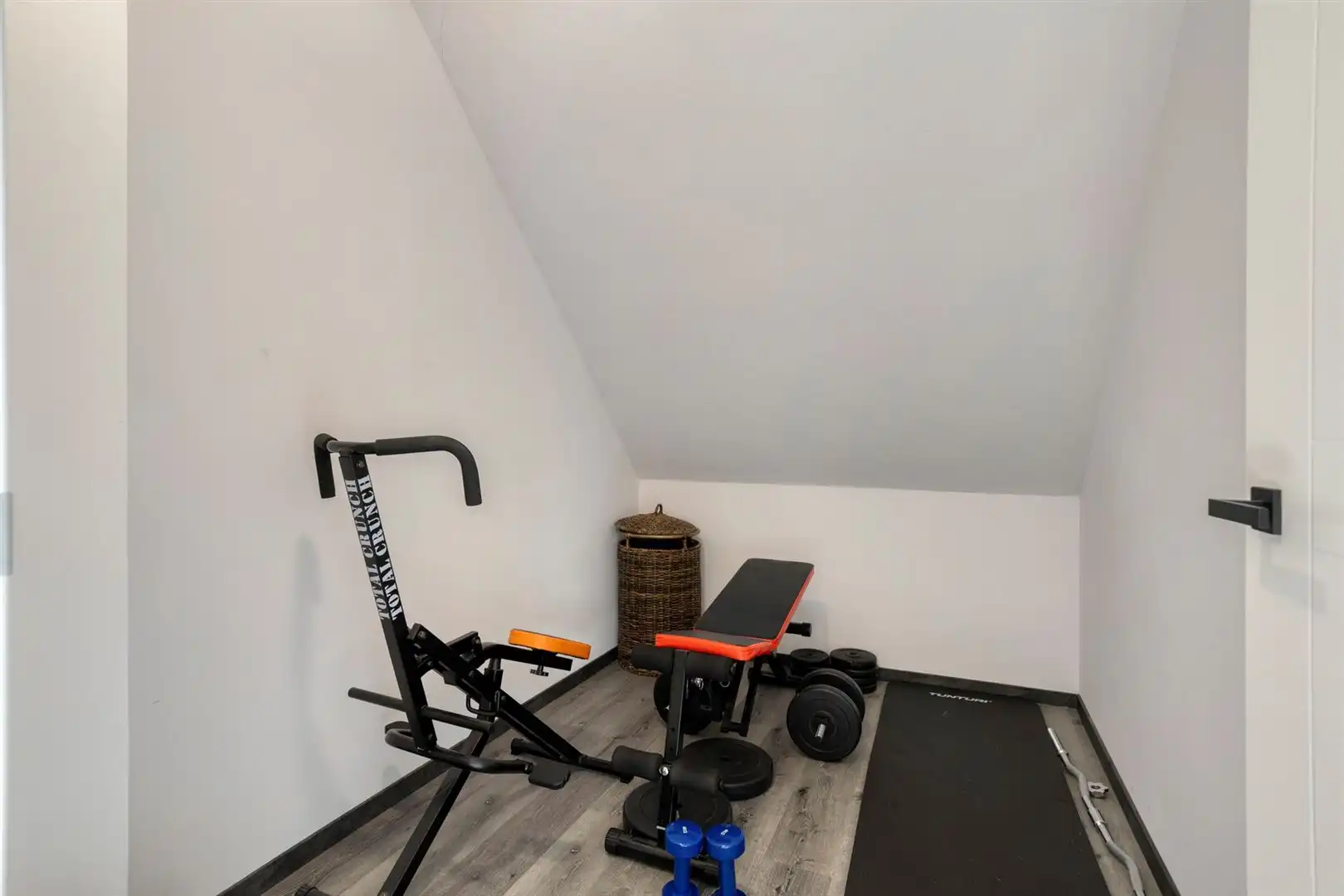 Prachtige INSTAPKLARE gezinswoning met 4 slaapkamers foto 29