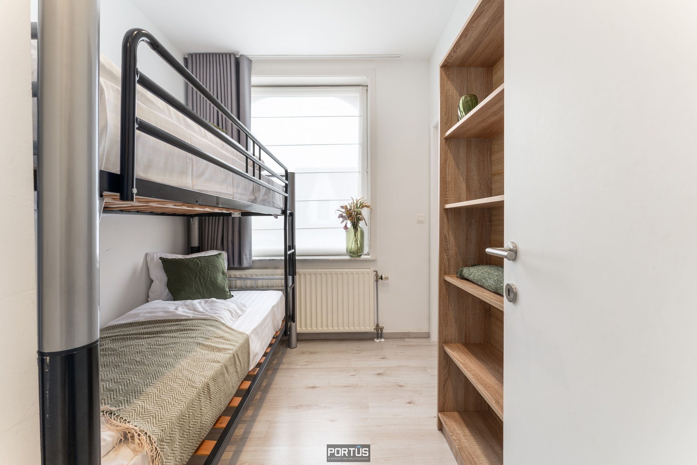 Centraal gelegen instapklare woning te Nieuwpoort-Stad  foto 15