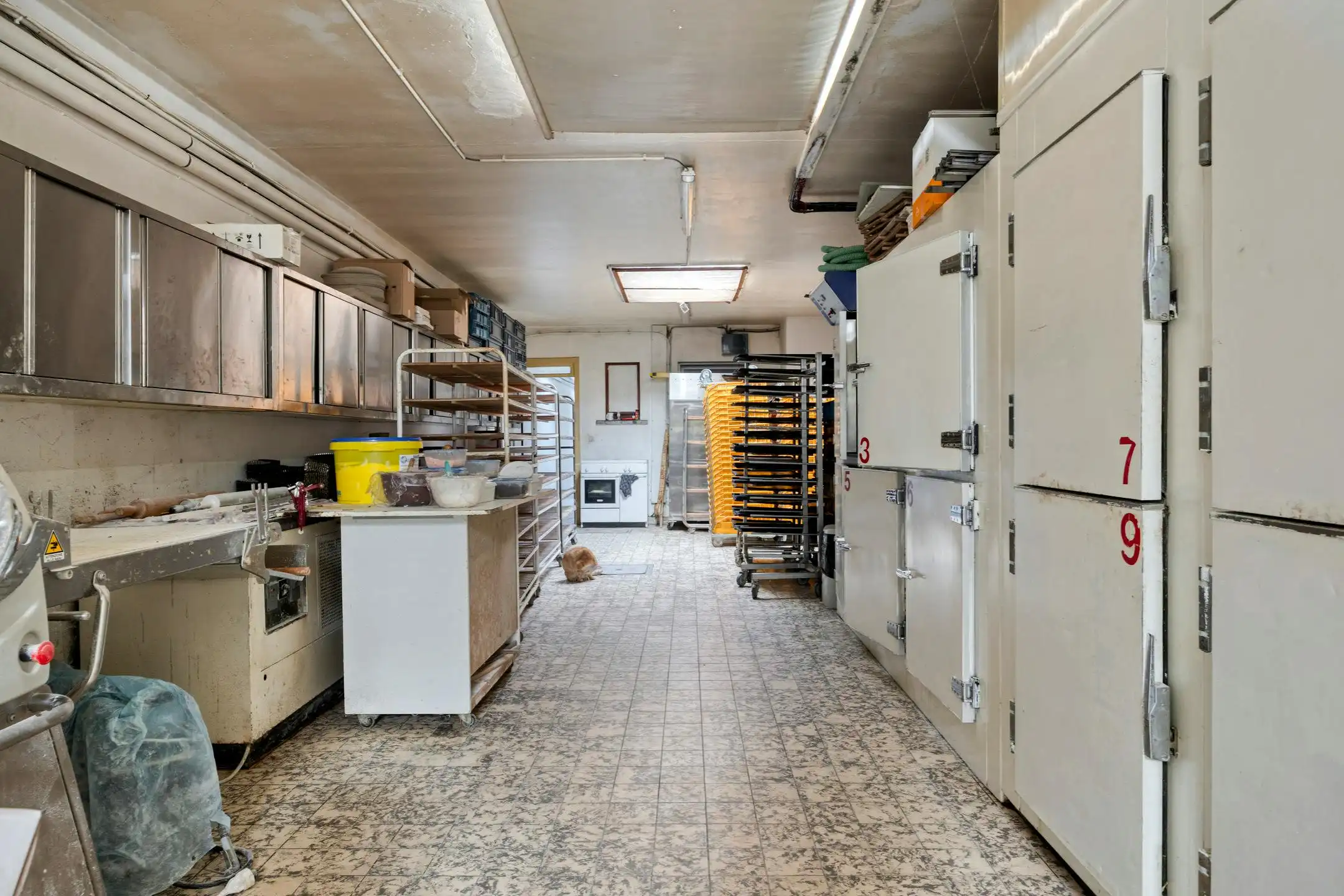 Woning (met bakkerij) te koop in Brakel foto 5