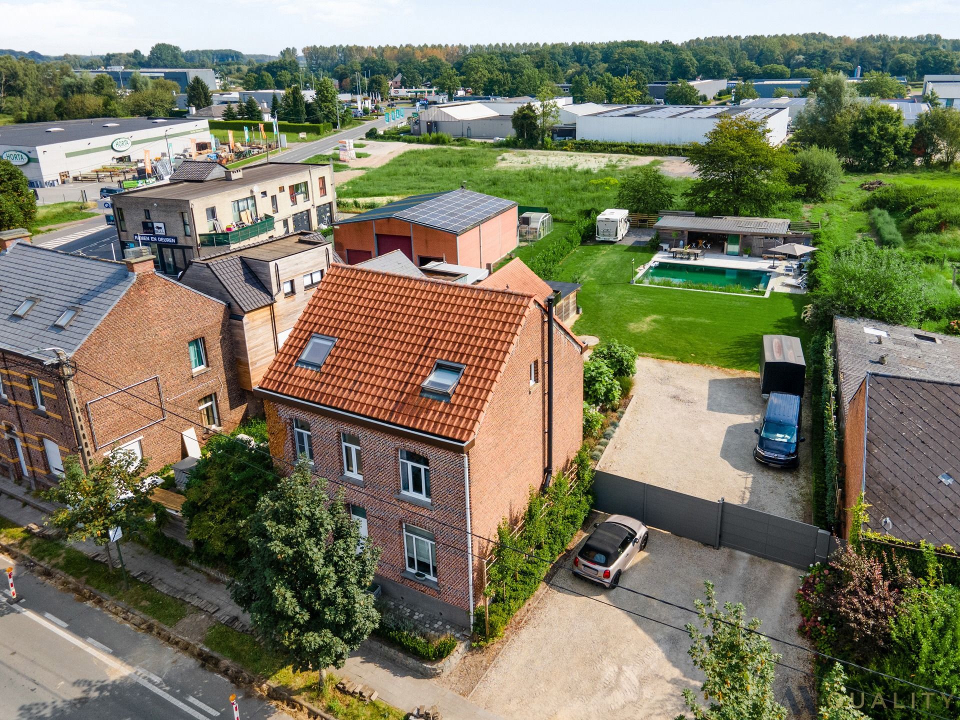 Statige woning in Bornem foto 30