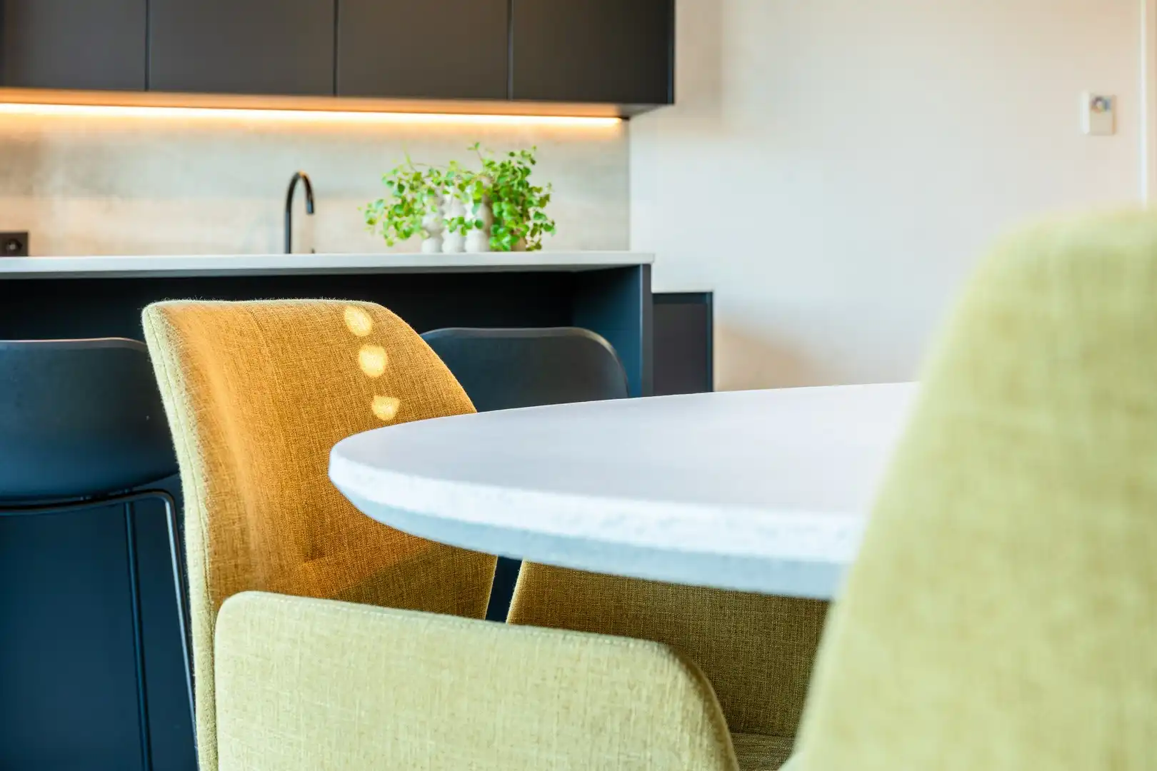 Stijlvol en energiezuinig wonen met zicht op groen foto 3