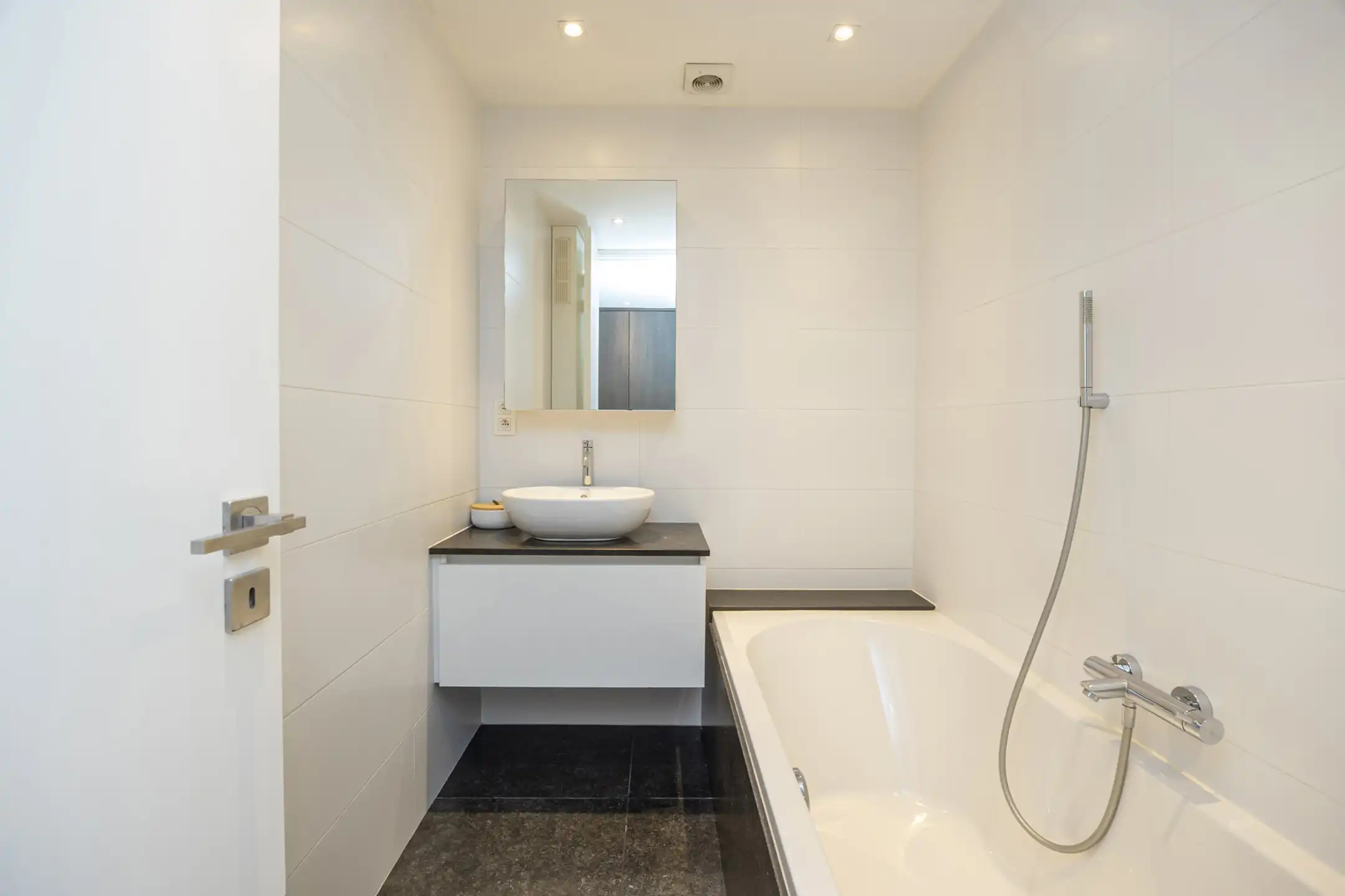 Luxueus afgewerkt appartement in Antwerpen  foto 13