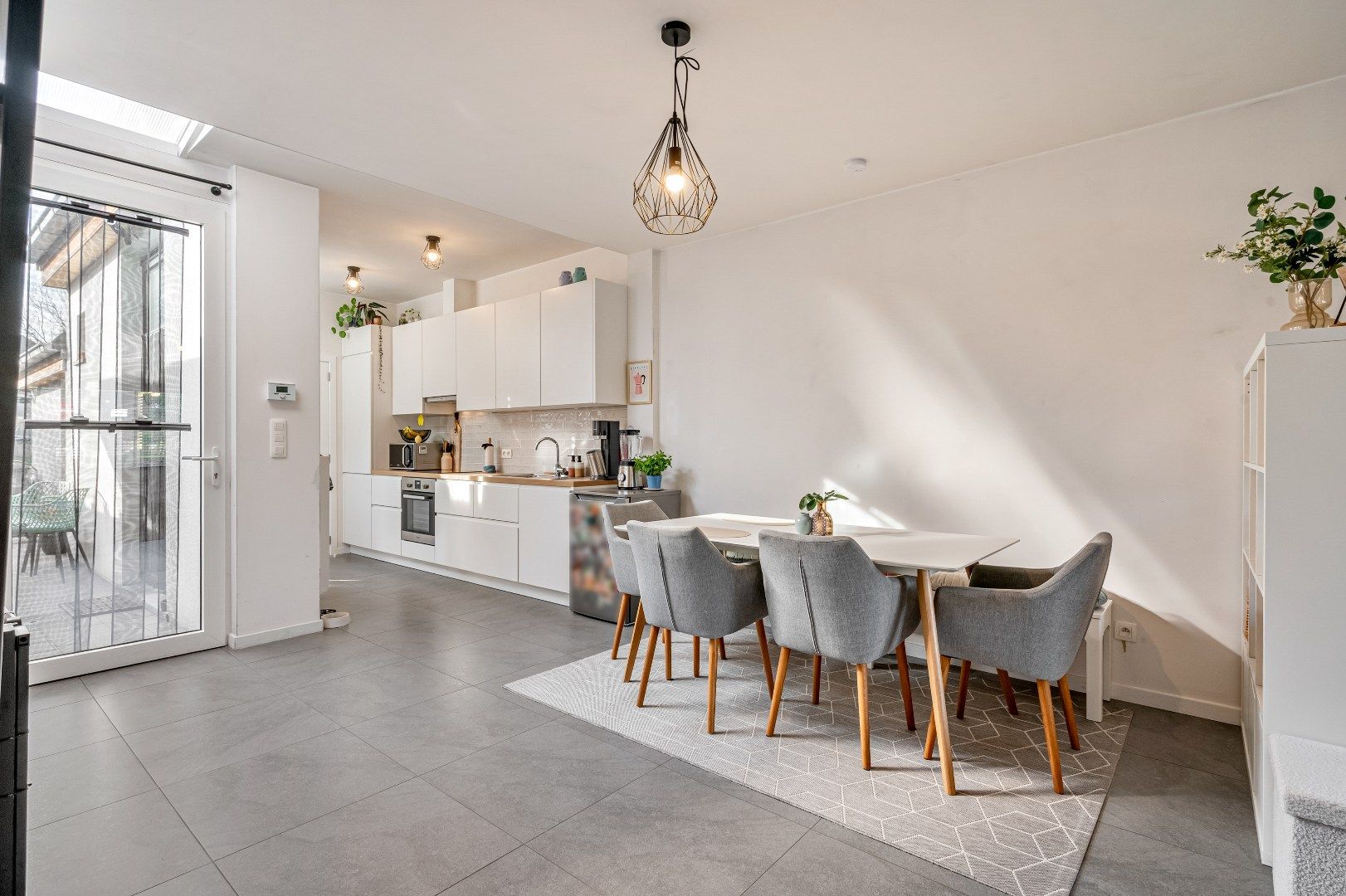 Prachtige, instapklare woning, in rustige buurt van Heusden. foto {{pictureIndex}}