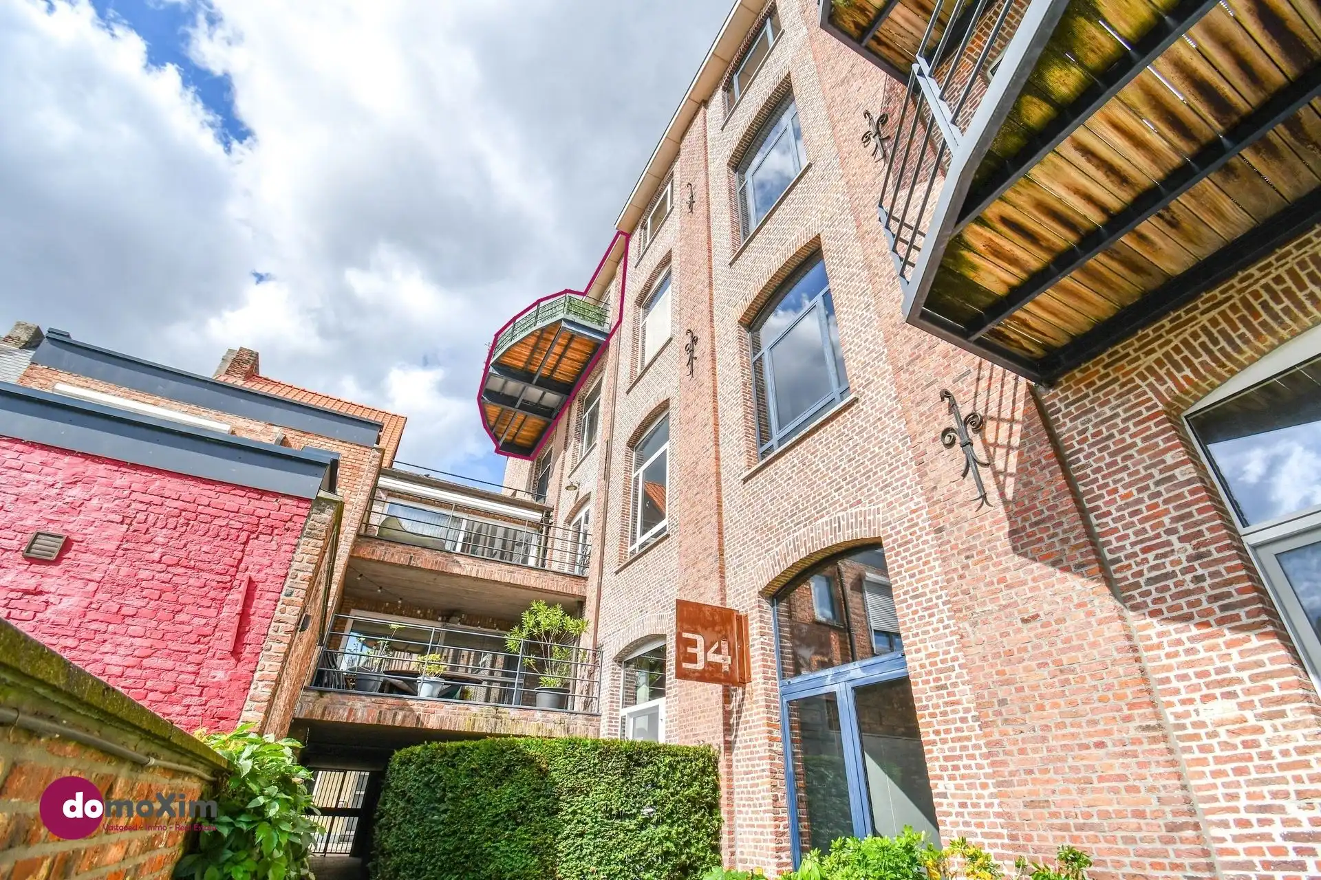 Lichtrijke loft met 2 slaapkamers en terras in Mechelen foto 19