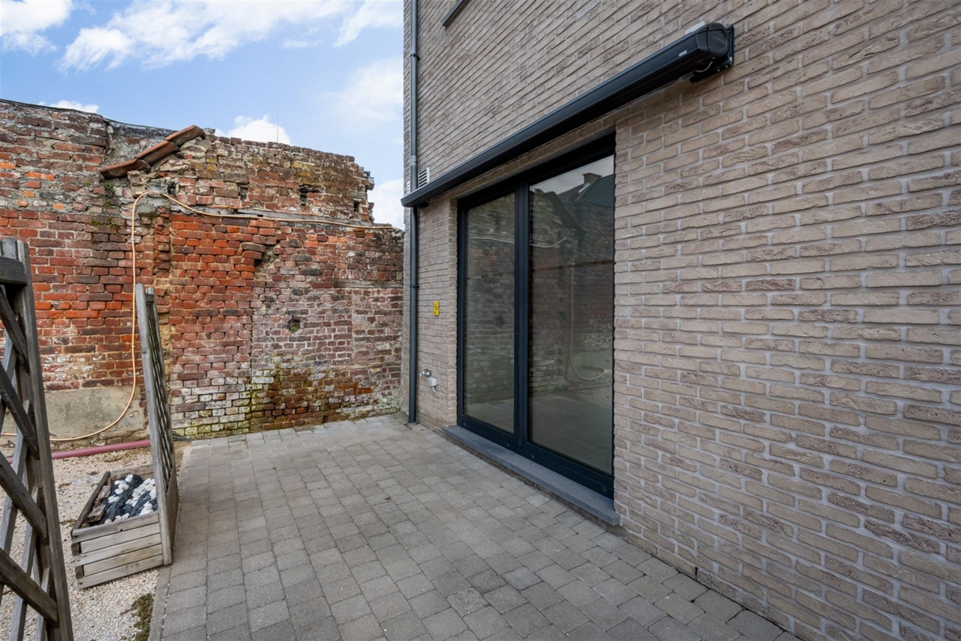 Instapklaar gelijkvloers appartement met zonnig terras foto 9