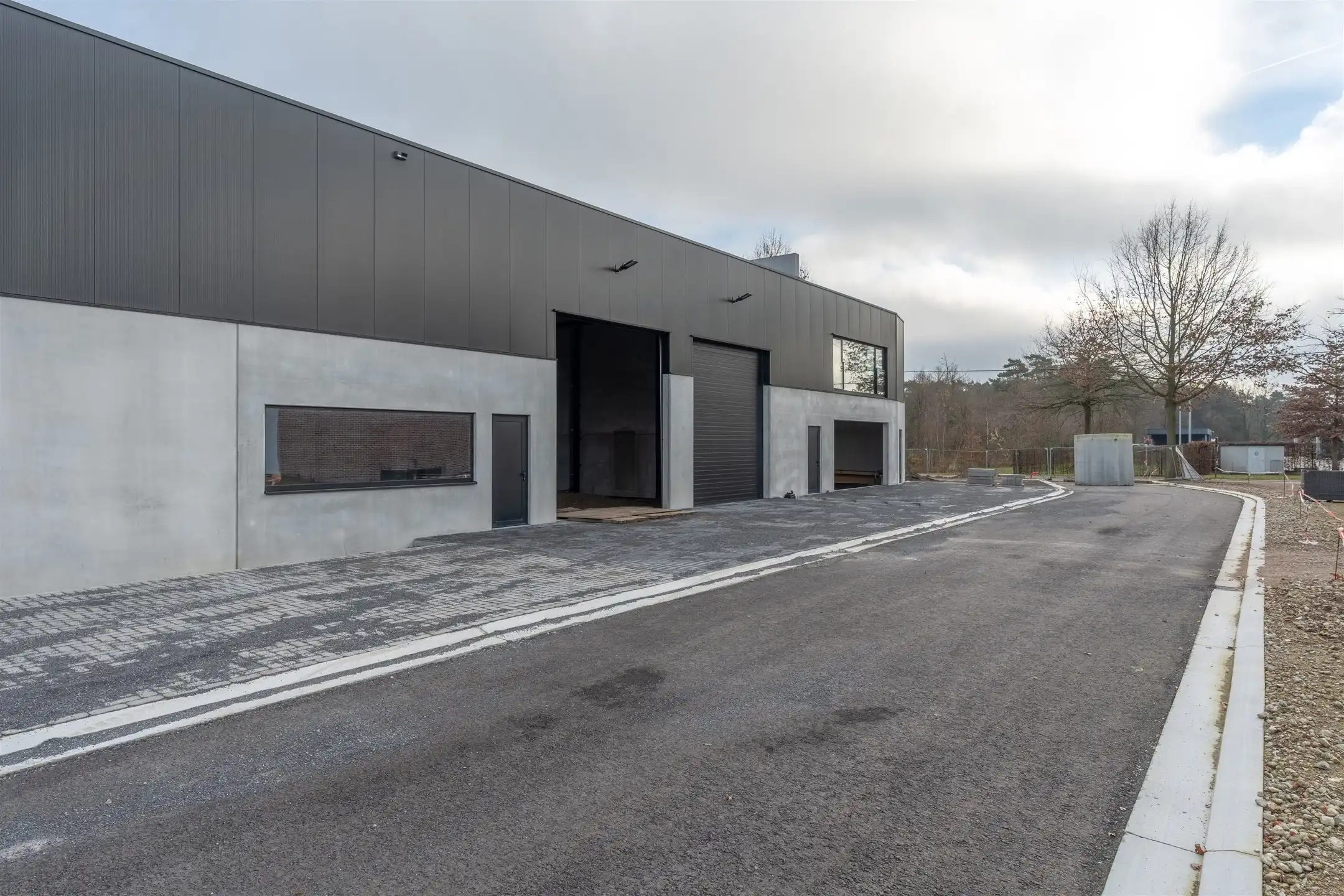 Nieuwbouw KMO-Unit (379m²) op ideale locatie in Beerse foto 22