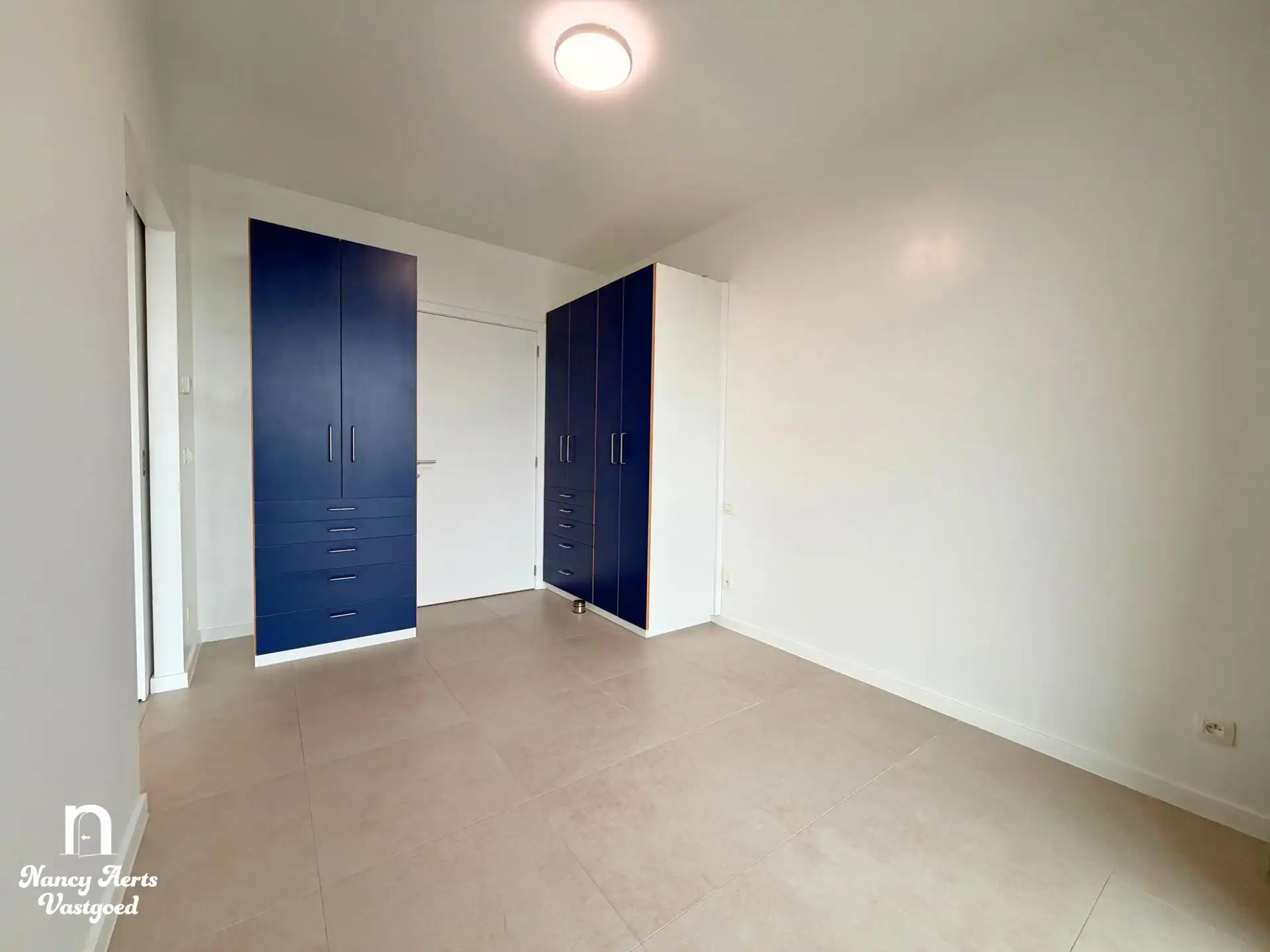 Energiezuinig 1-slaapkamerappartement in hartje Beringen foto 8