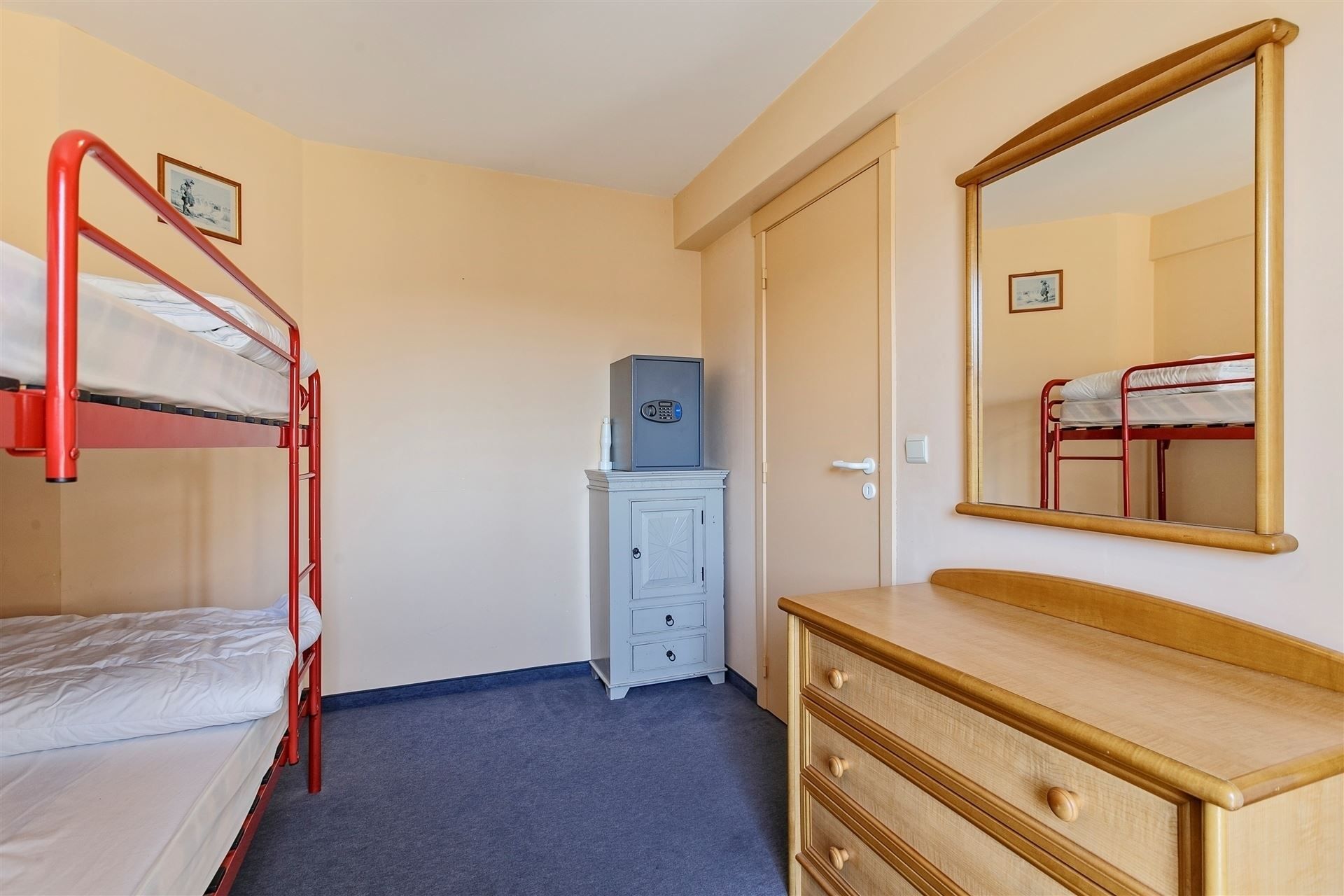 VERZORGD GEMEUBELD APPARTEMENT foto 17