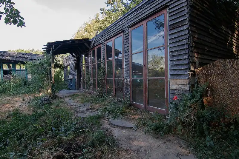 Kom tot rust in deze uitzonderlijk rustig gelegen 'te renoveren' langgevelhoeve op meer dan 2,5 hectaren foto 44