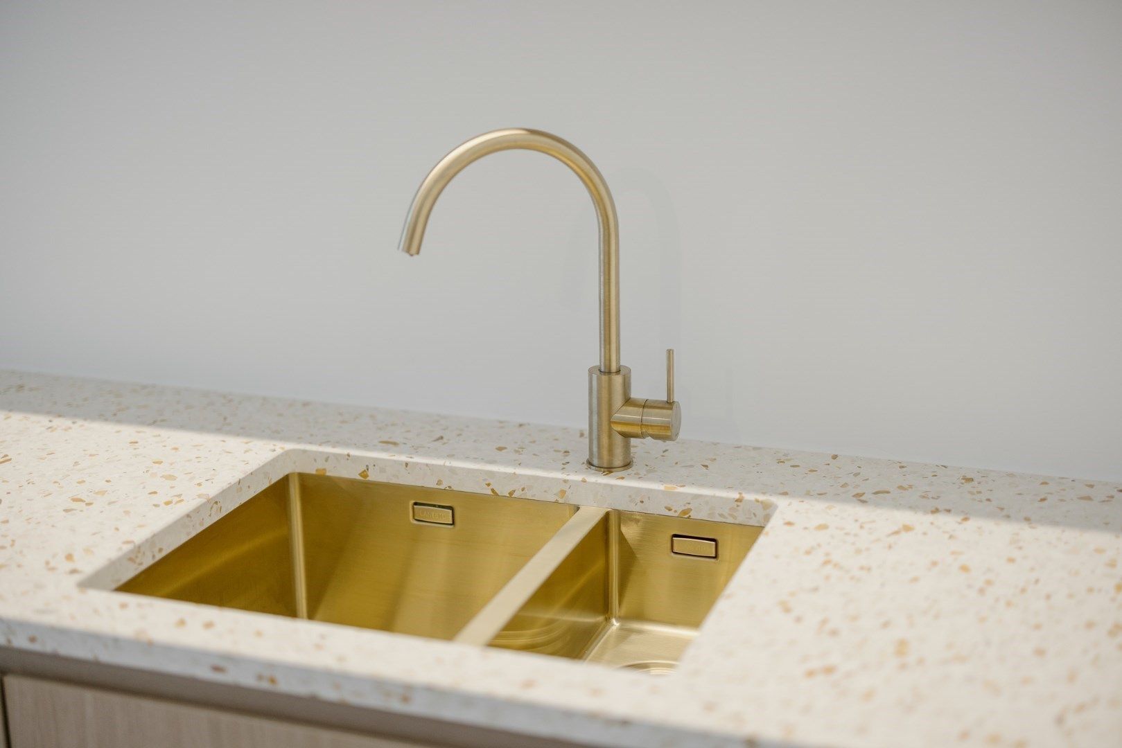Mooi  2 slaapkamer appartement gelegen in residentie Zilver te Ingelpark foto 9