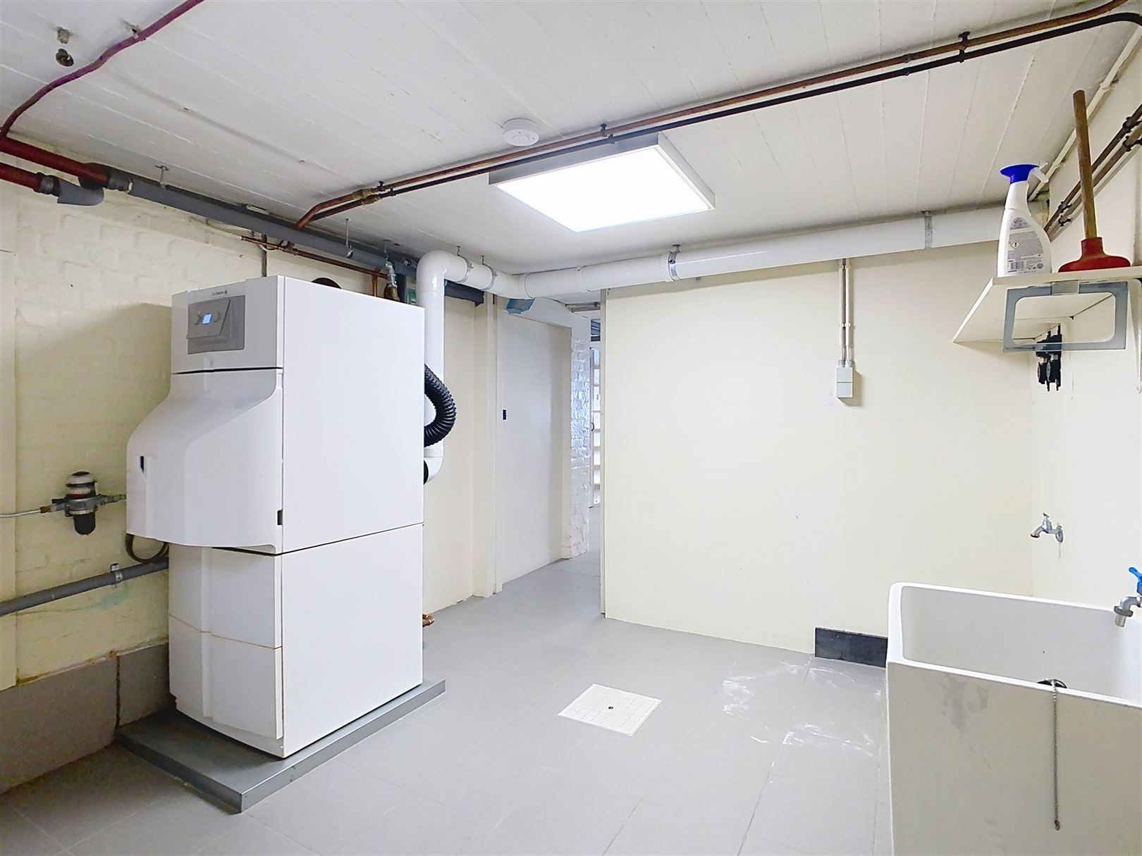 Charmante woning, 3 slpks, garage, weides, 1h 23a 72ca foto 29