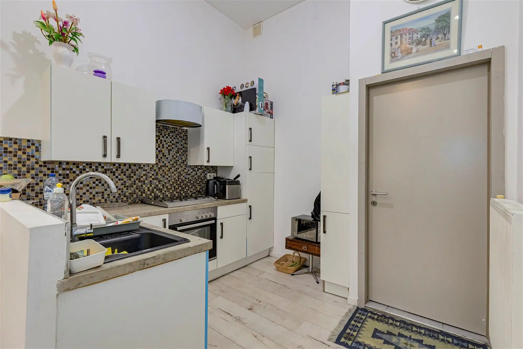 Woning opgedeeld in 4 verhuurde appartementen foto 4