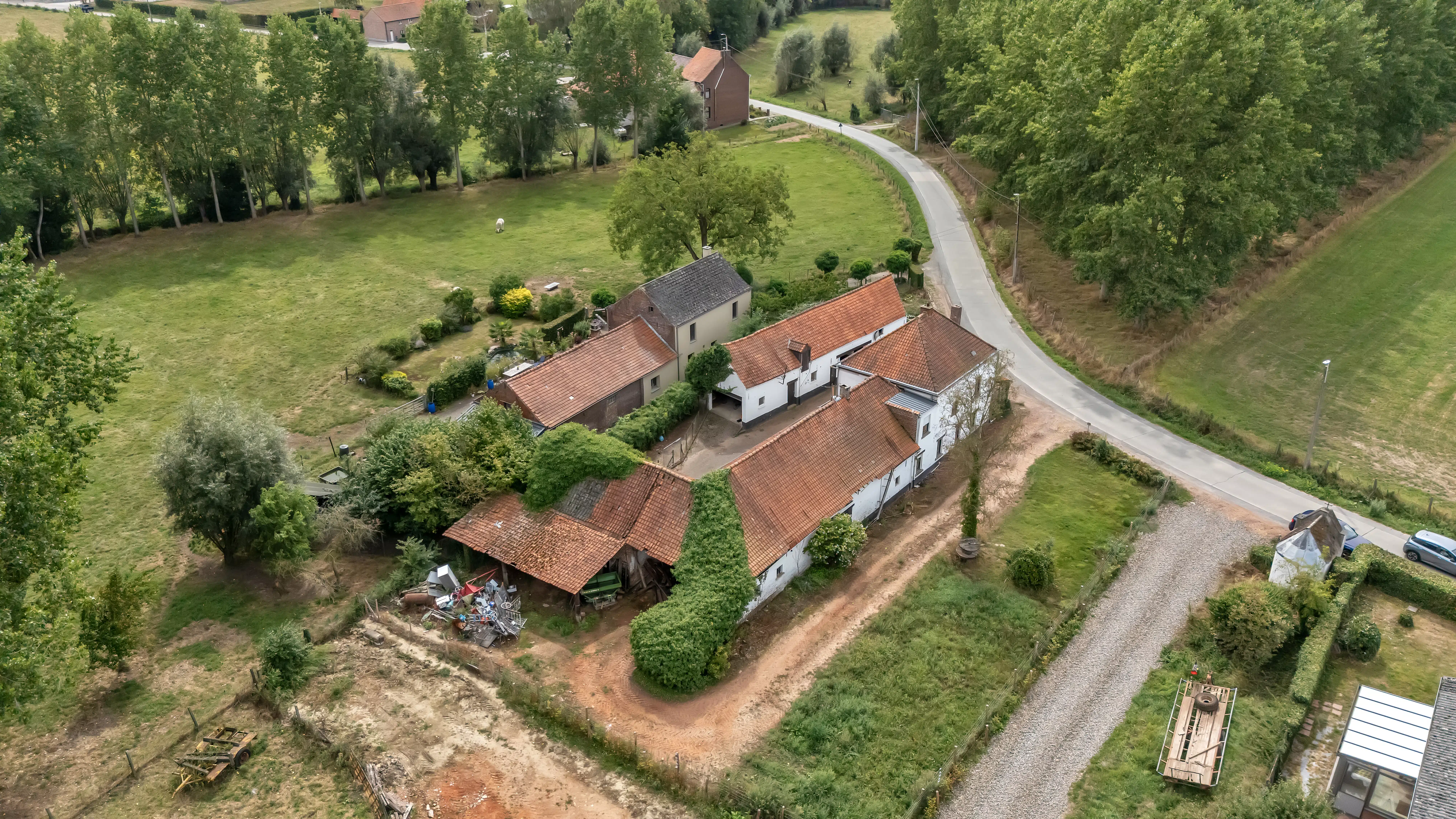 Karaktervolle hoeve met heel wat potentieel op 16a78ca foto 14