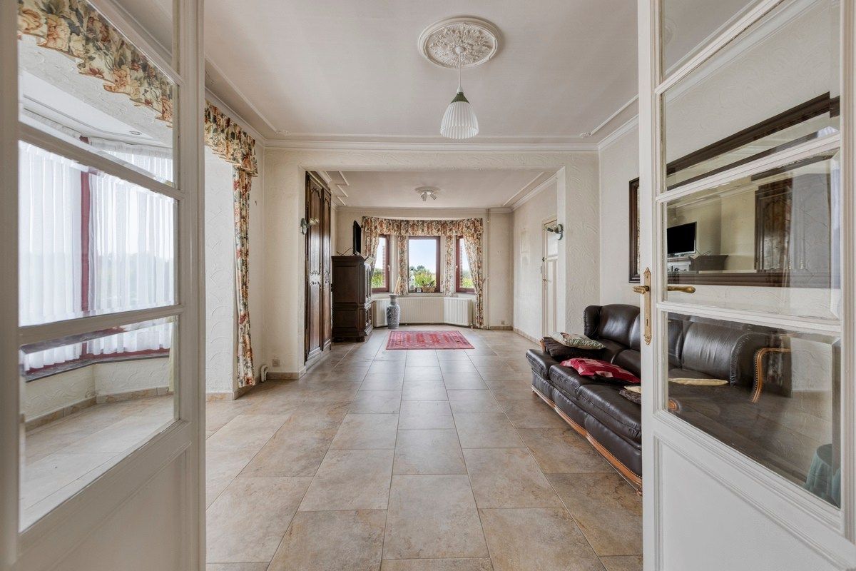 Ruime gezinswoning met grote garage - landelijk gelegen te Tongeren-Widooie foto 9