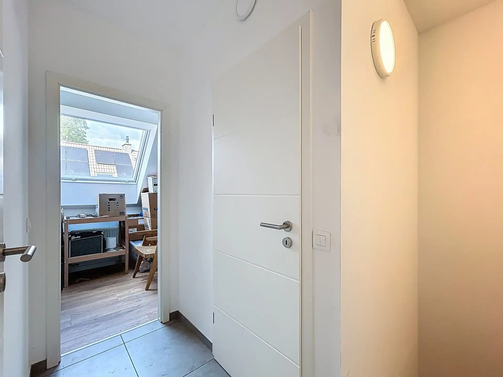 Energiezuinige gezinswoning met 3 slaapkamers, 2 badkamers en ruime tuin op toplocatie foto 13