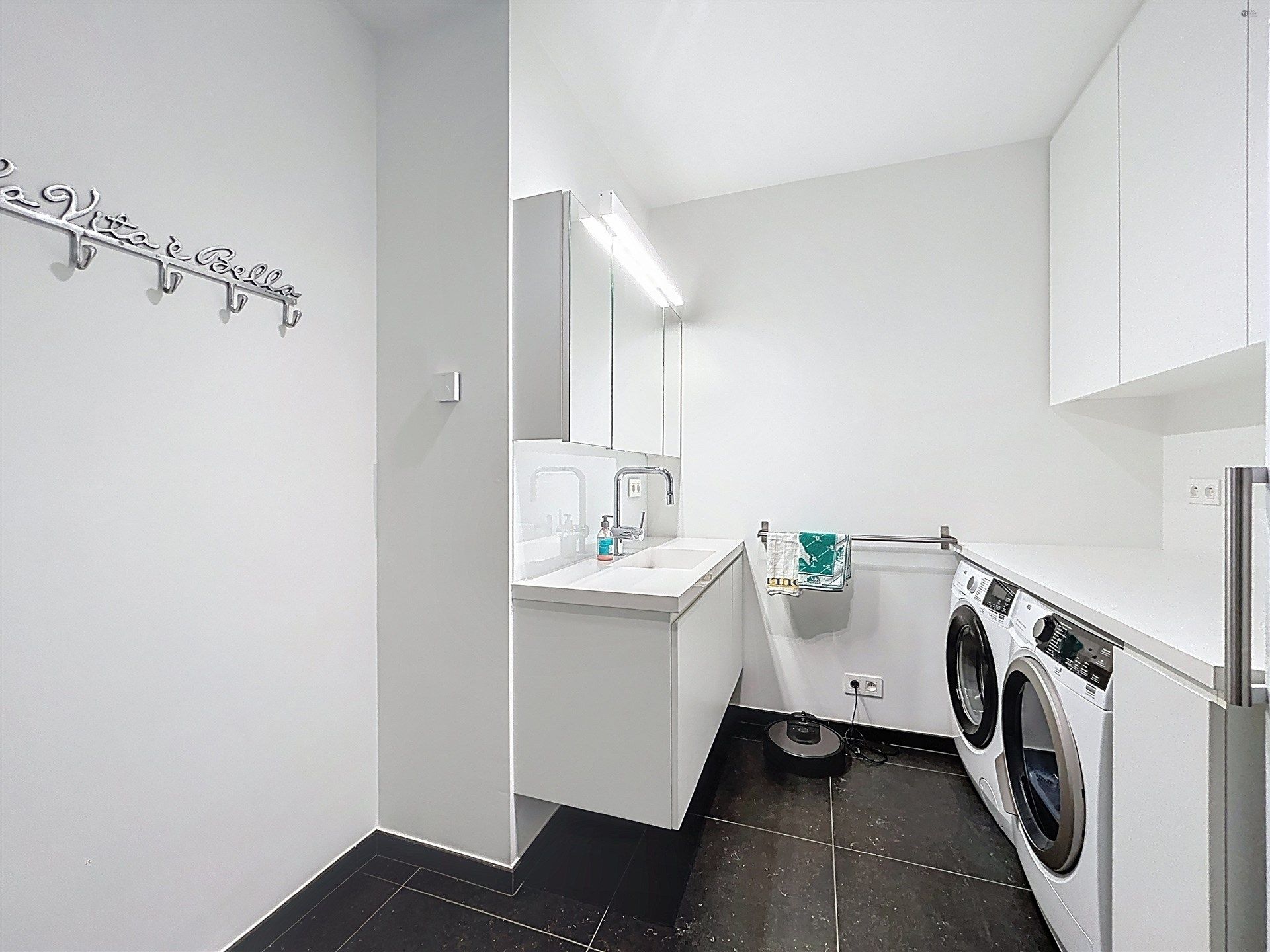 prachtige instapklare woning met garage   foto 8