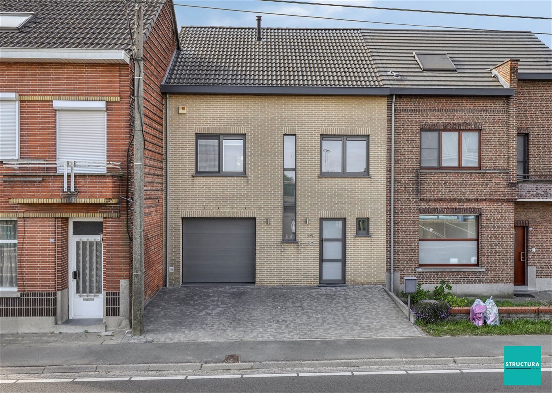 Instapklare woning met prachtig groenzicht  foto {{pictureIndex}}