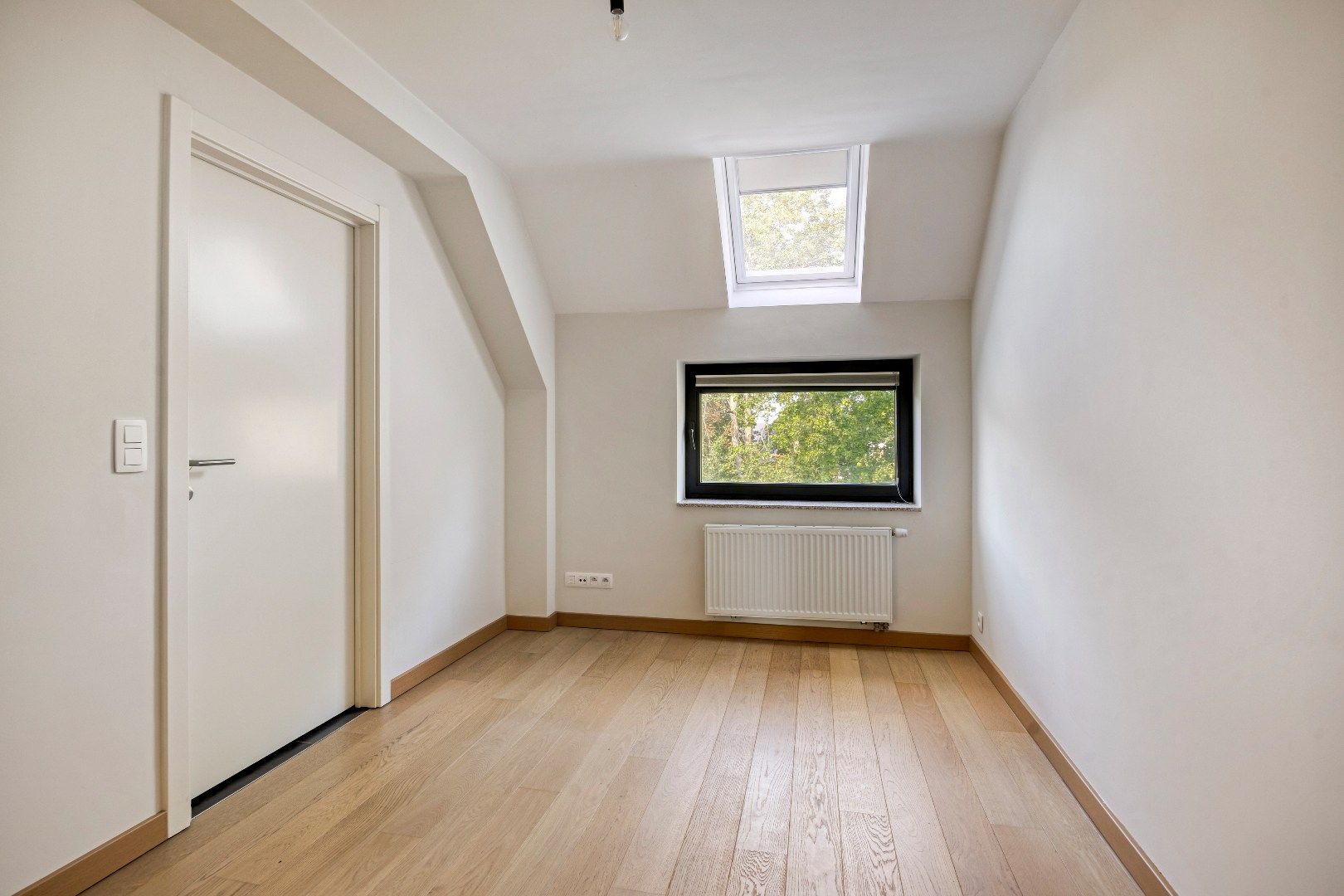 Energiezuinige duplex (140m²) te huur, 3 slpks, terras, autostaanplaats en berging foto 14