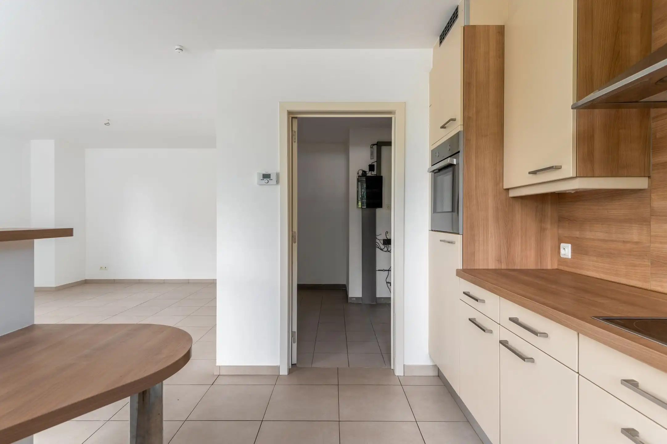 Ruim en energiezuinig wonen met zicht op groen in Ekeren! foto 10
