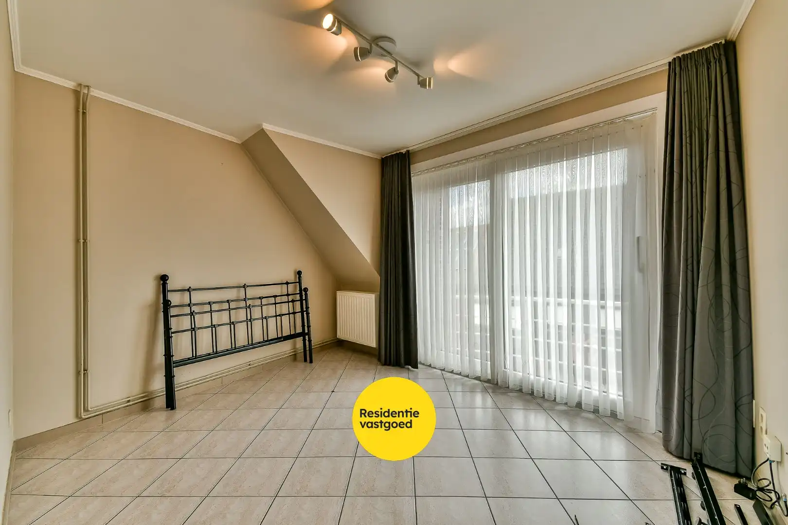 Lichtrijk appartement met 1 slaapkamer op de tweede étage te Westkerke foto 5